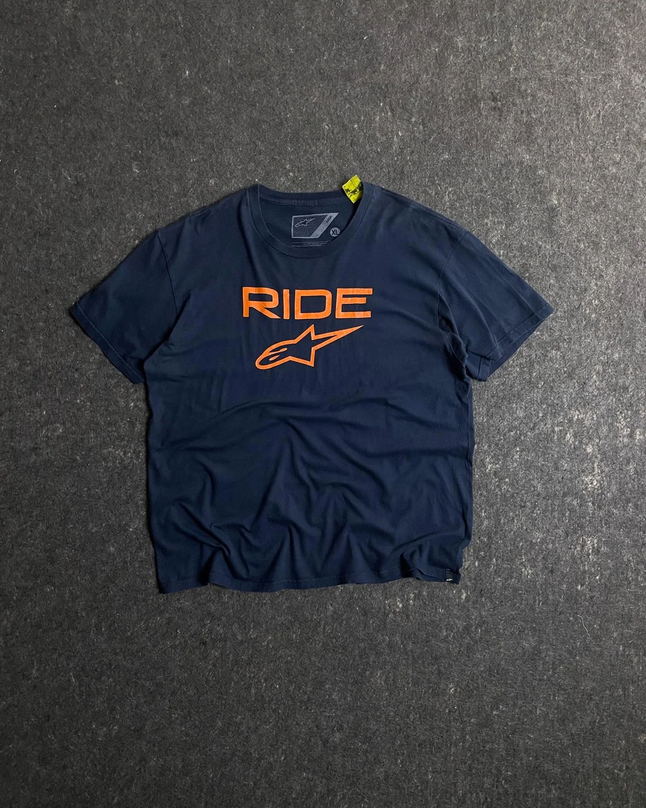 T-shirts, size L, photo 1