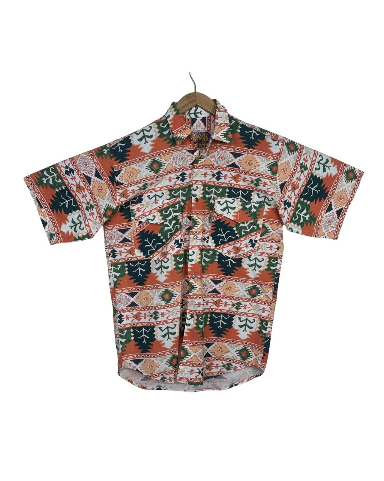 Shirts, size L, photo 1