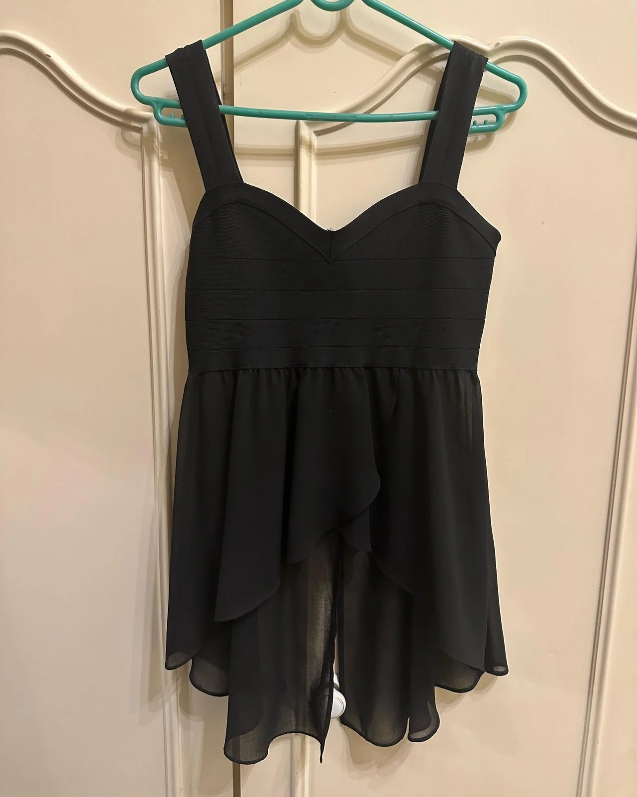 Bebe Cami Tops, size XS / 34 / 6, photo 1