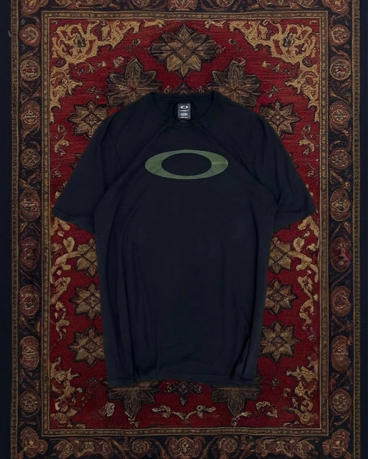 Oakley T-shirts, size XL, photo 1