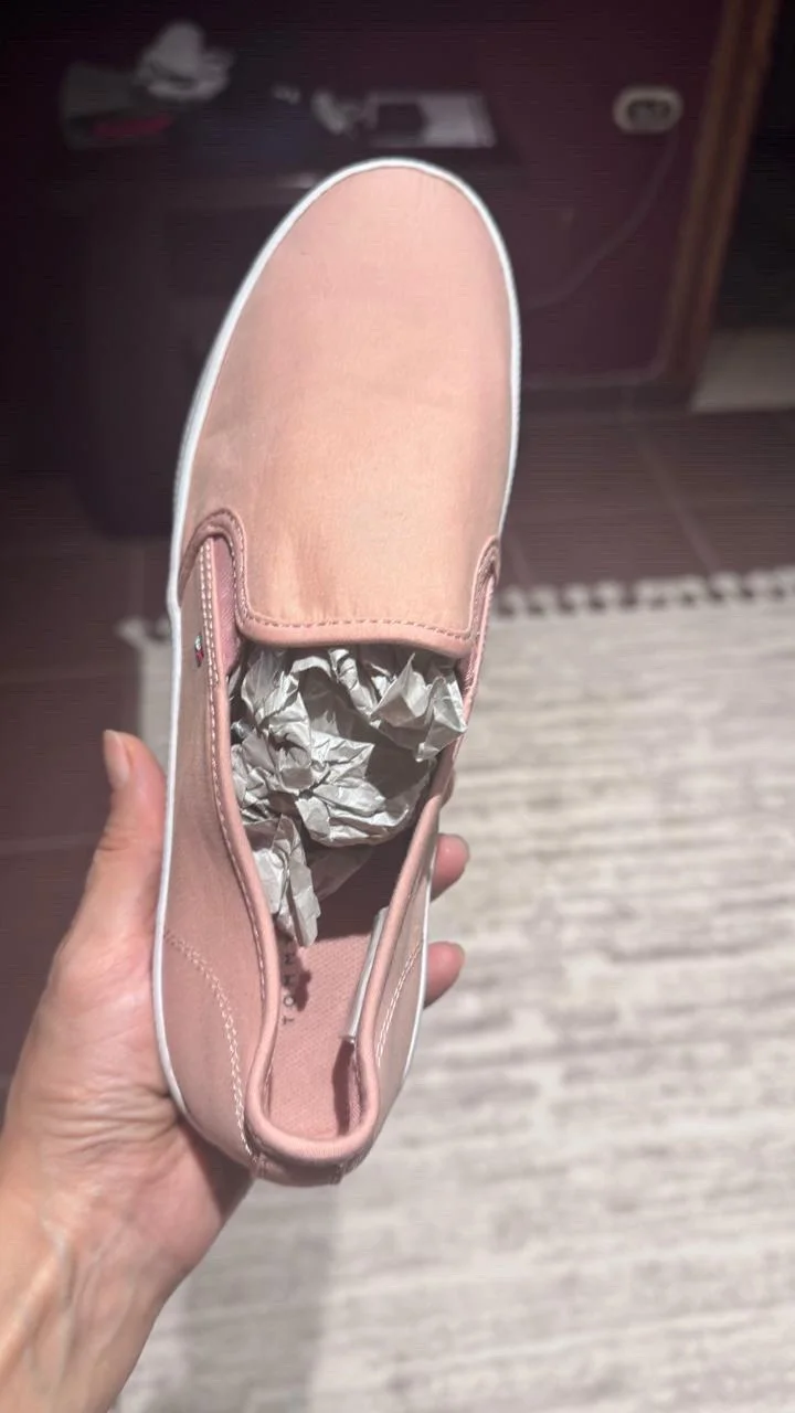 Tommy Hilfiger Sneakers, size 39, photo 1