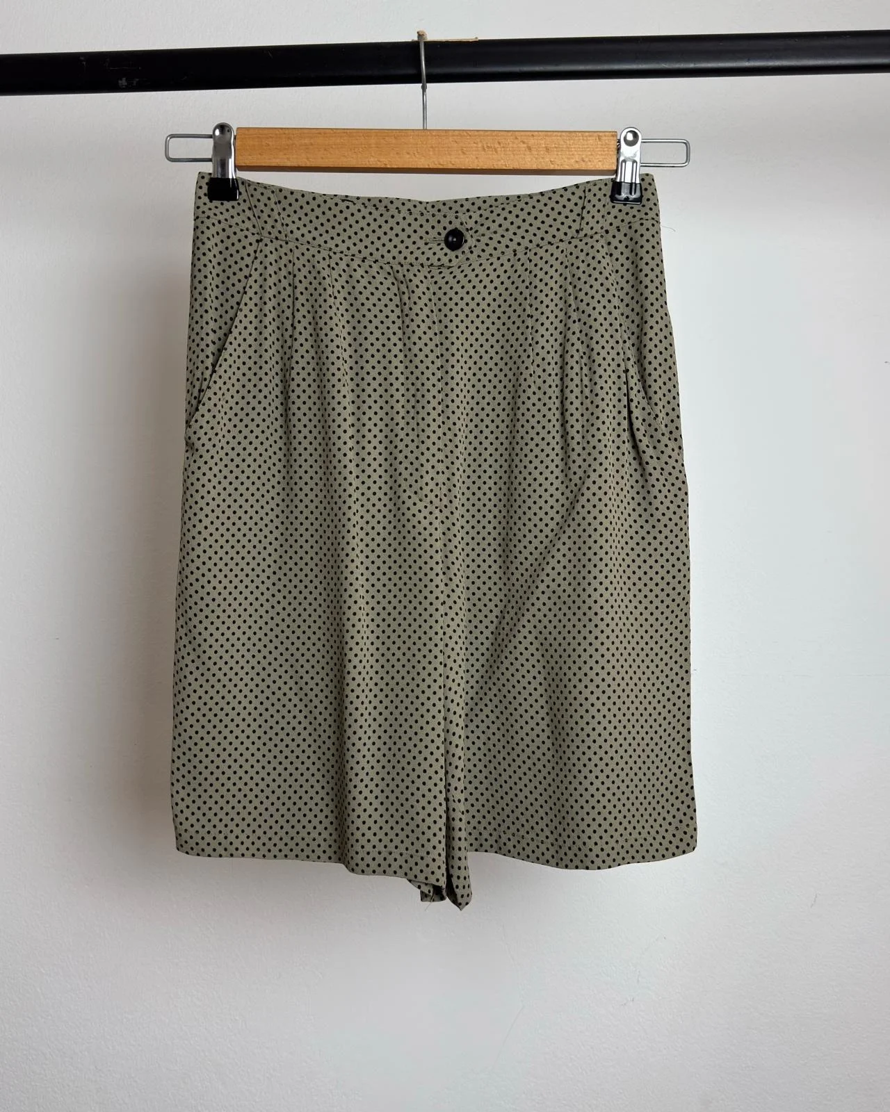 Comma Shorts, size M / 38 / 10, photo 1