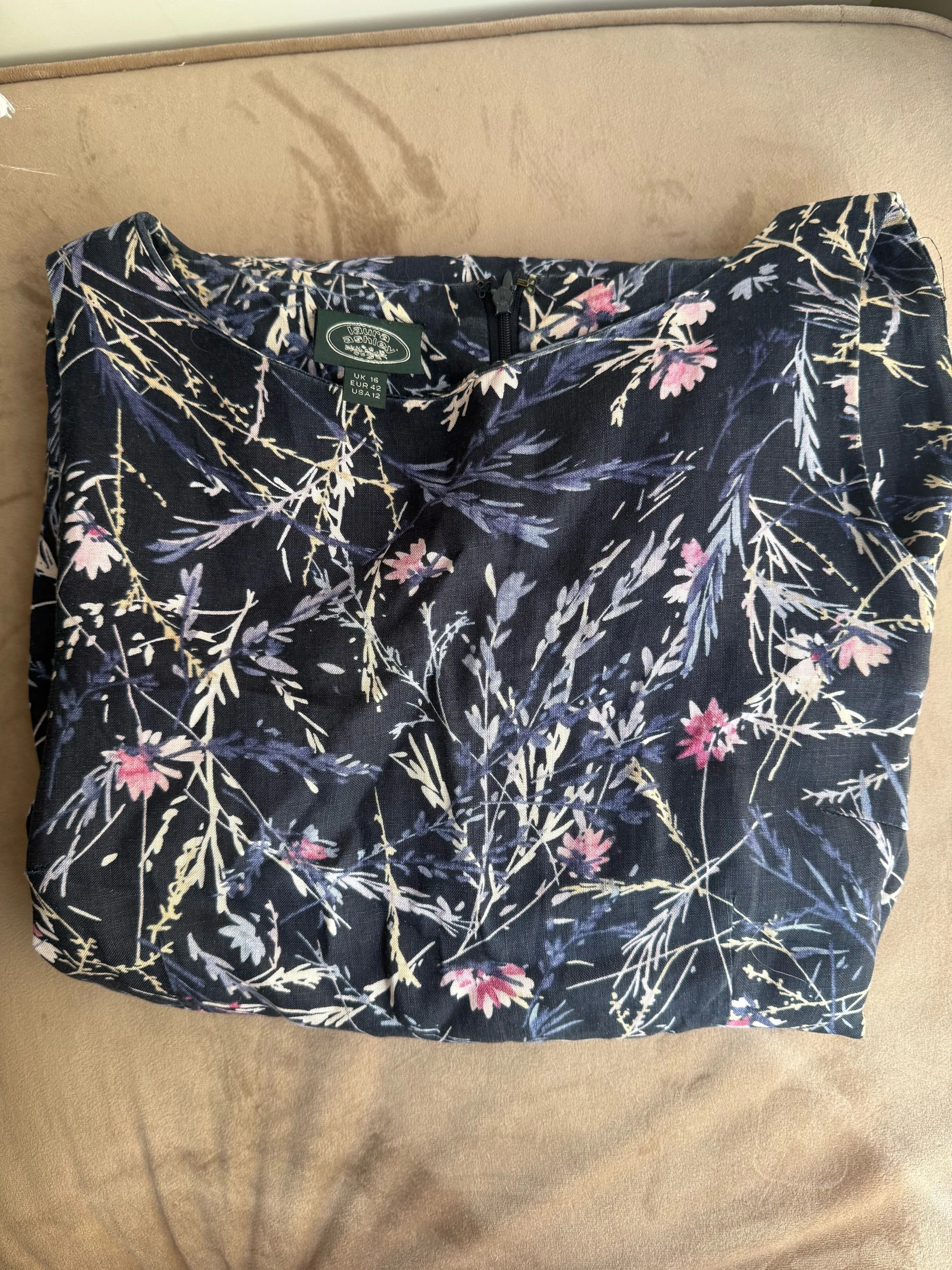 Laura Ashley Midi Dresses, size XL / 42 / 14, photo 1