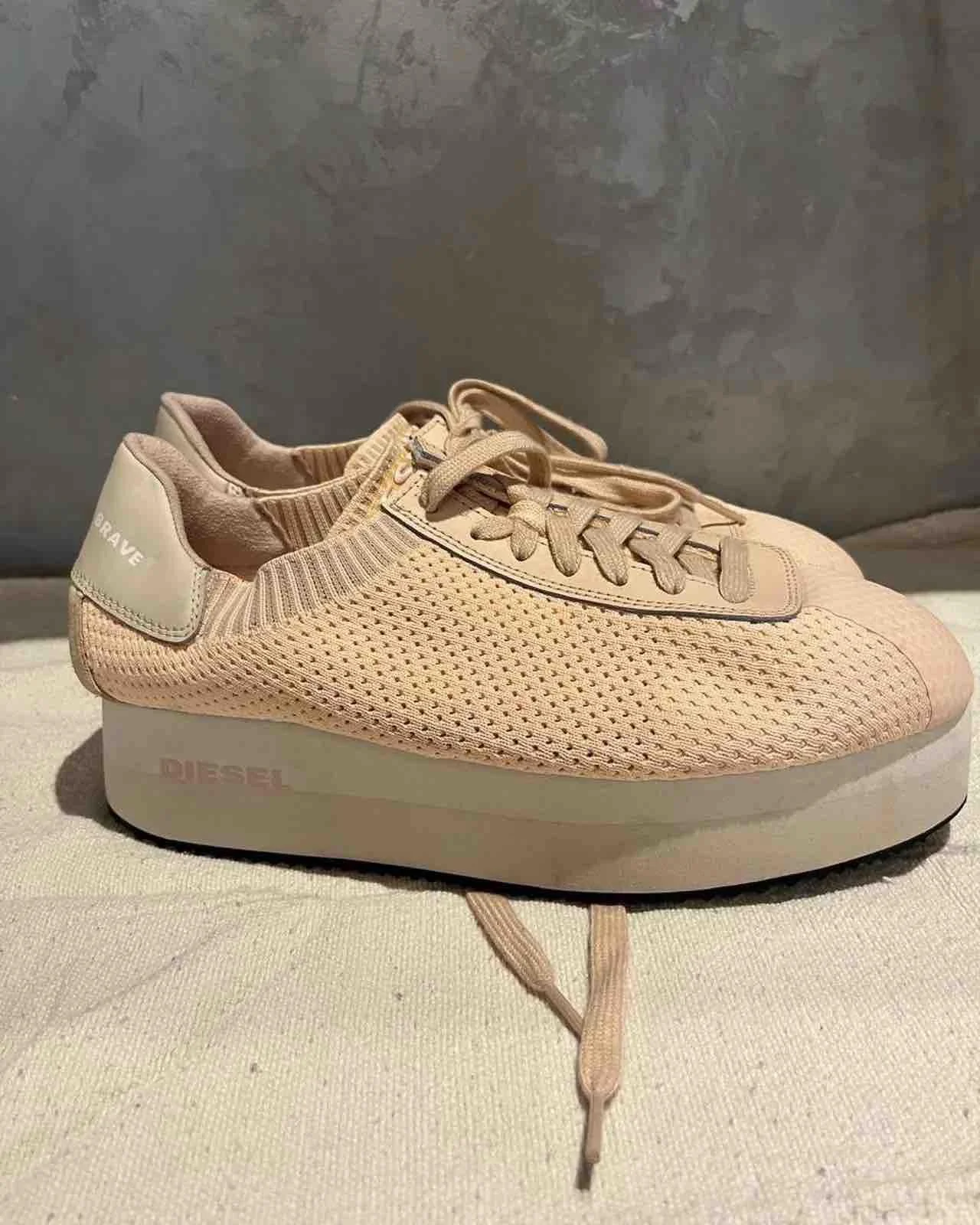 Diesel Sneakers, size 40.5, photo 1