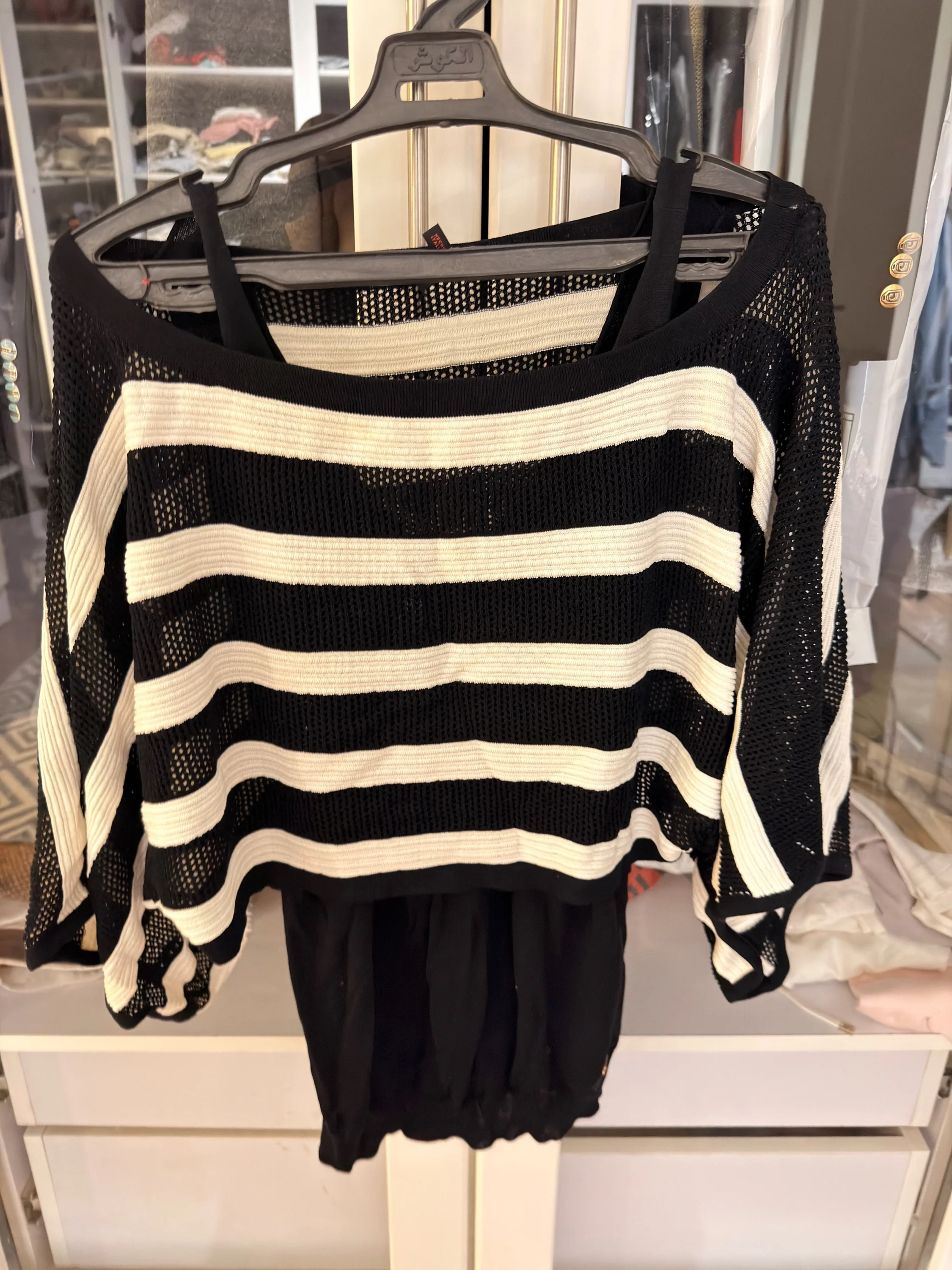 Escada Blouses, size L / 40 / 12, photo 1