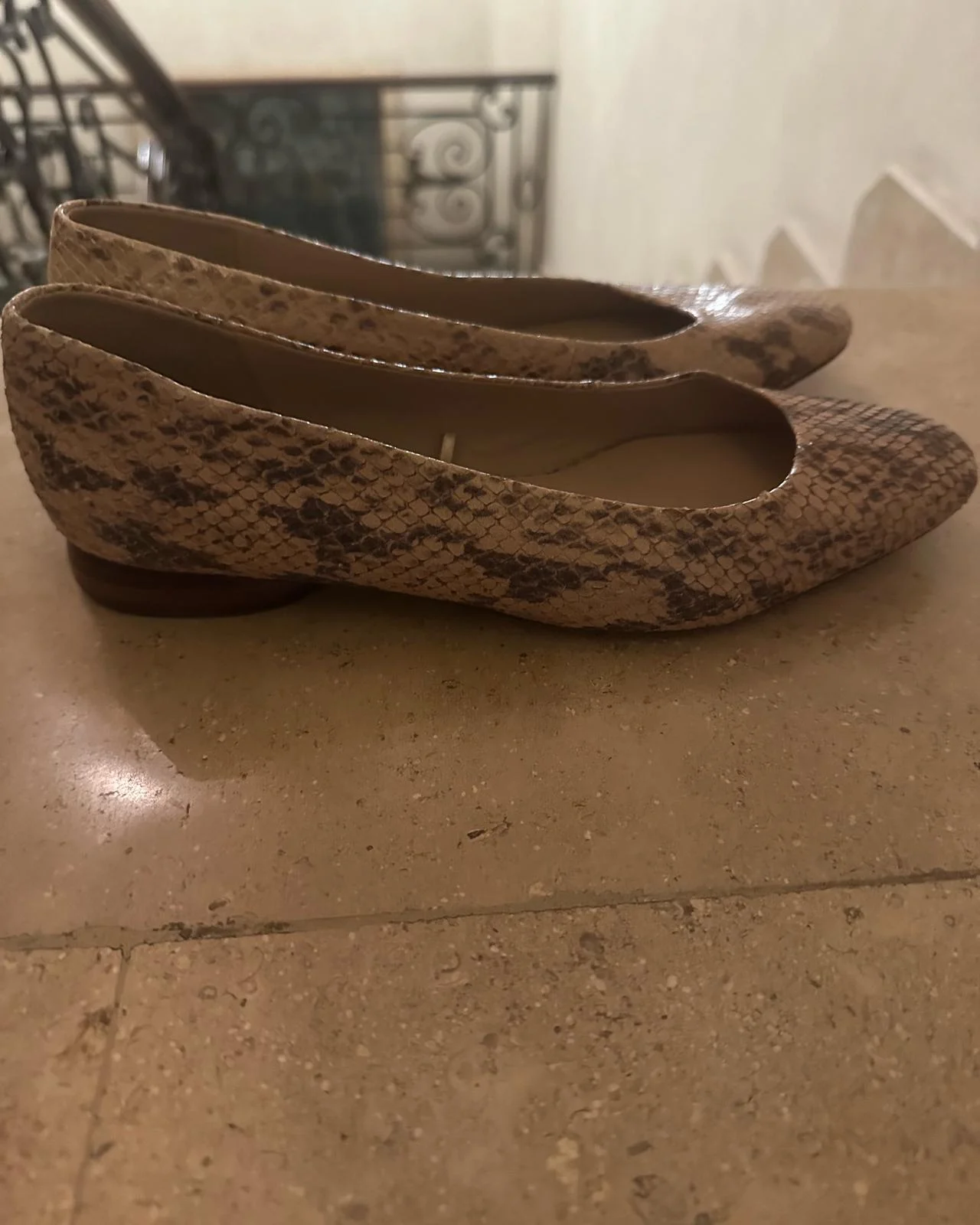 Massimo Dutti Flats, size 39, photo 1