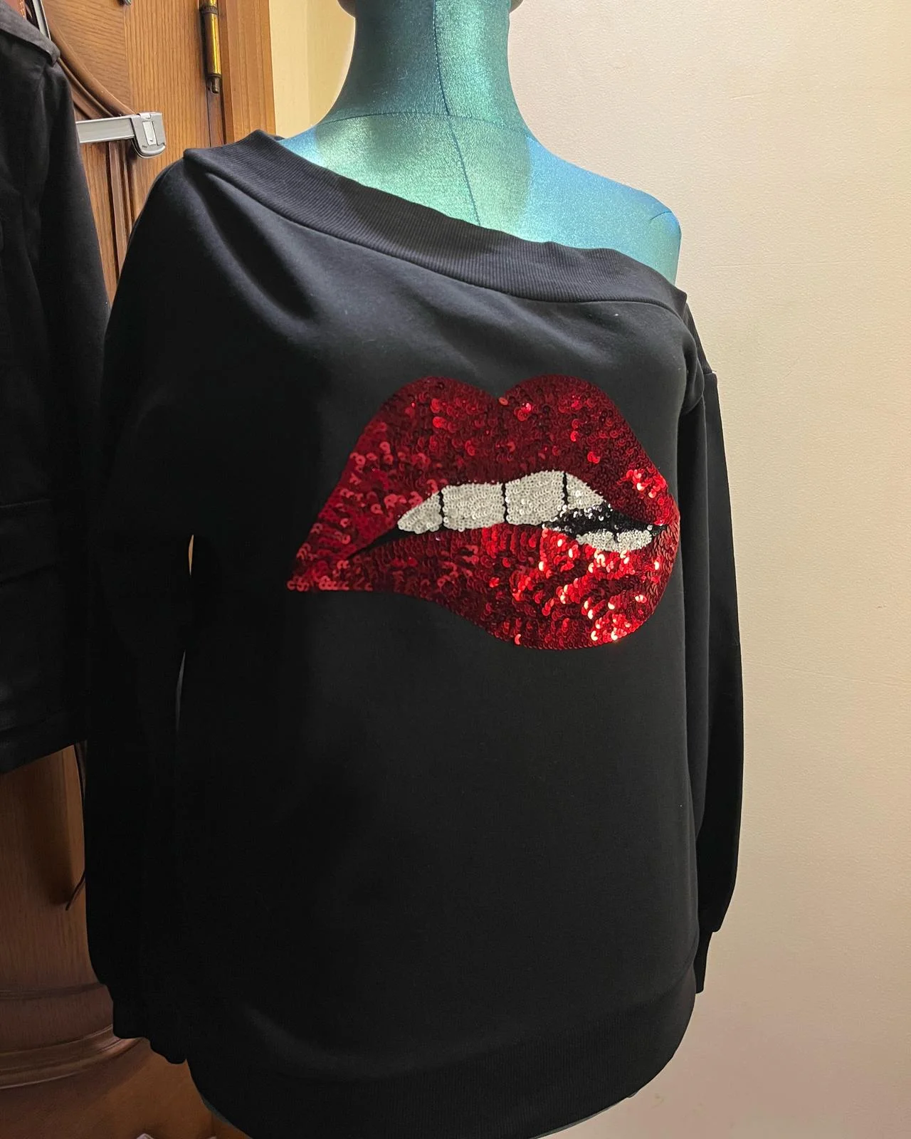 Lipsy Sweatshirts, size S / 36 / 8, photo 1