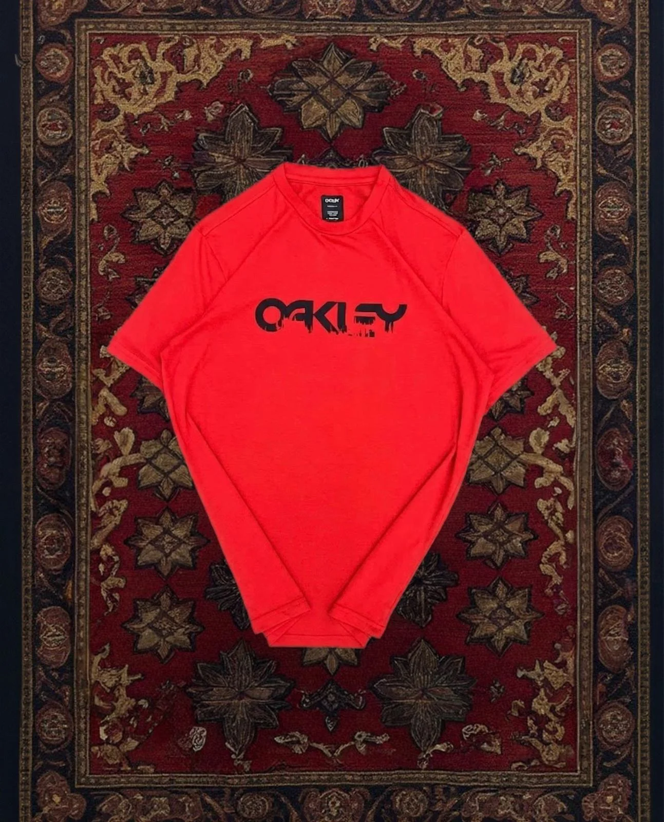 Oakley T-shirts, size L, photo 1