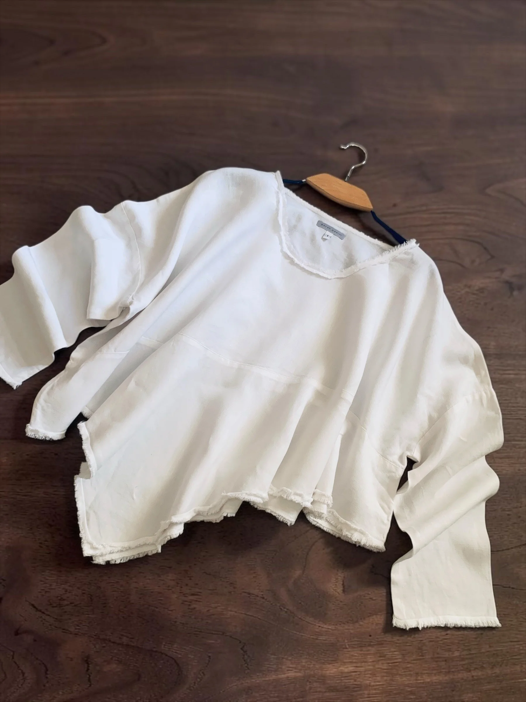 Sarah Pacini Blouses, size One size, photo 1