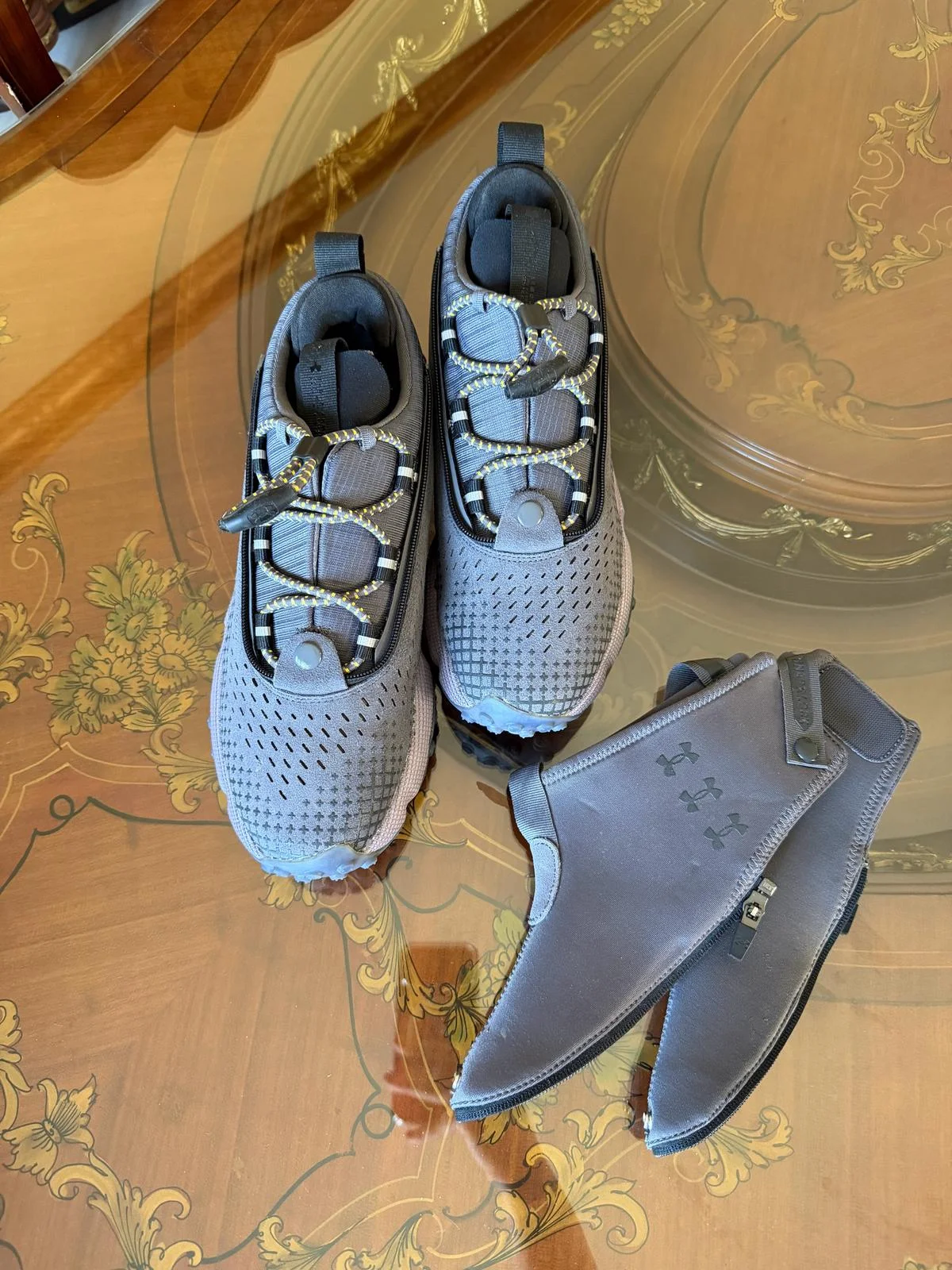 Under Armour Sneakers, size 42.5, photo 1