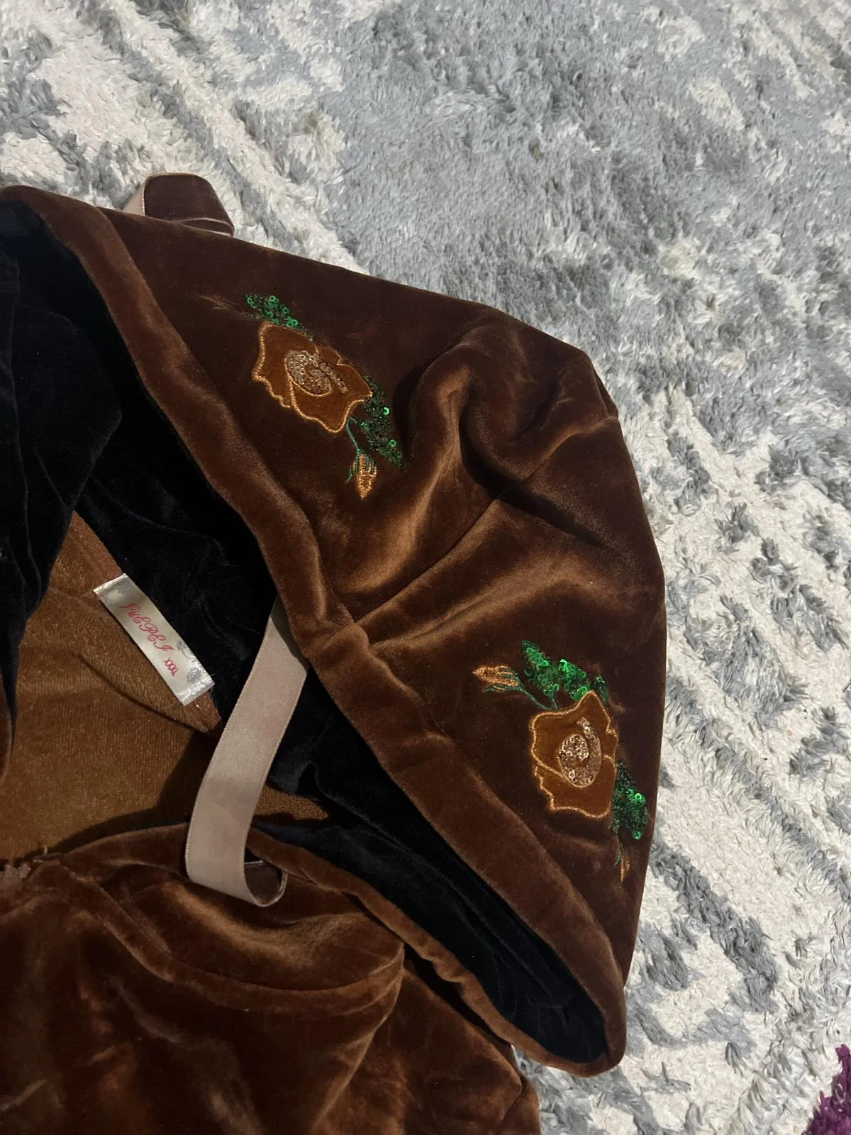 Lola Casademunt Hoodies, size XXXL / 46 / 18, photo 1