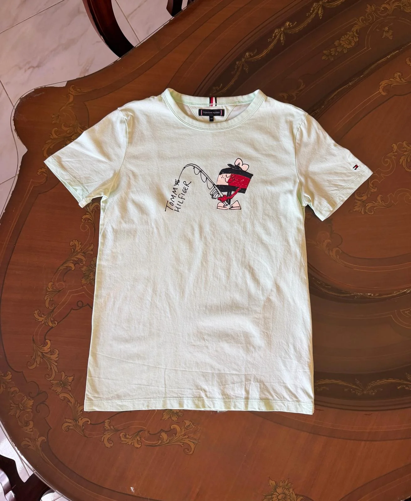 Tommy Hilfiger Tops, size 14y, photo 1