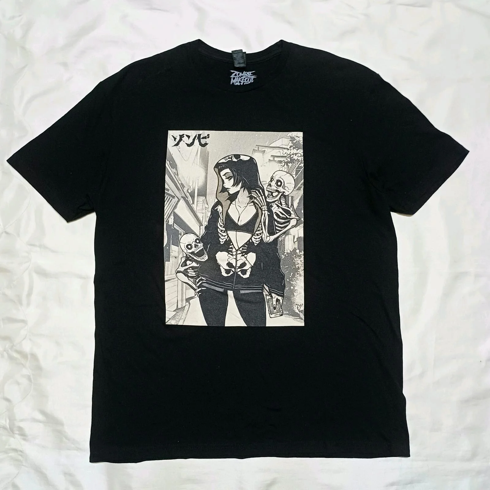 T-shirts, size L, photo 1