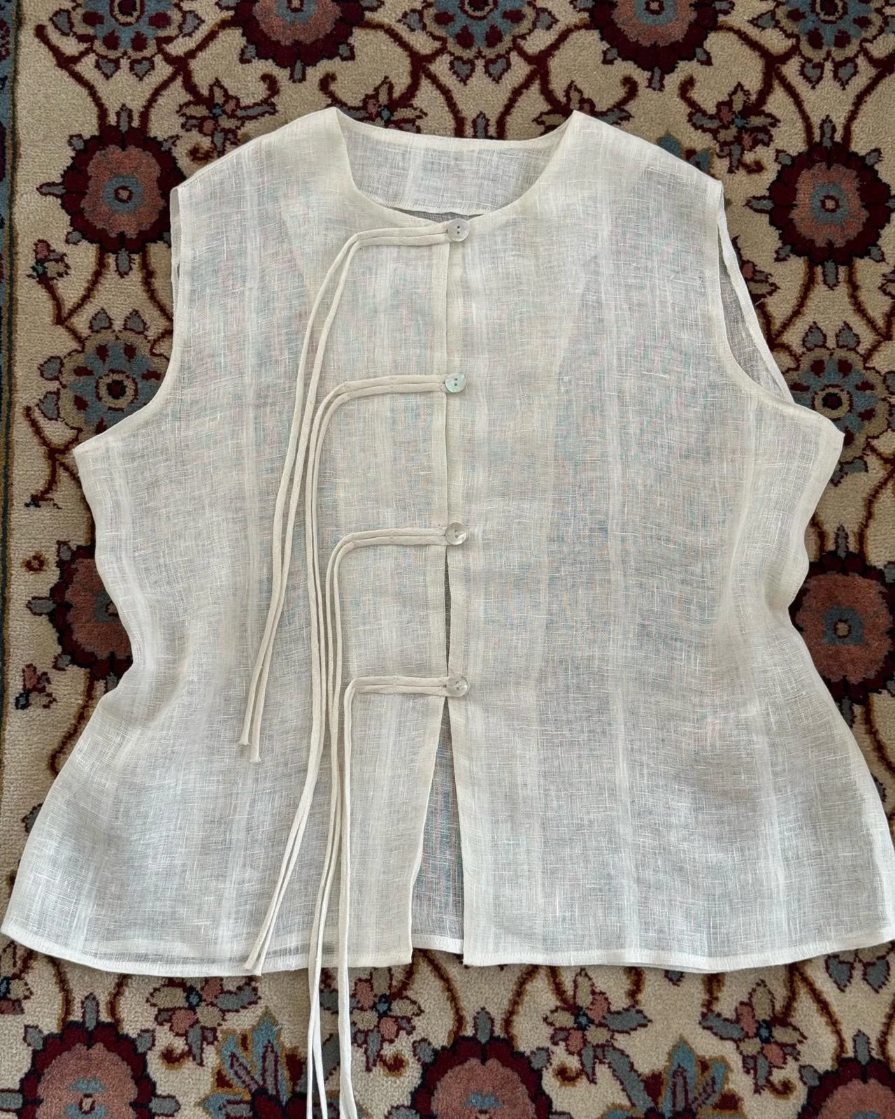 Vests, size L / 40 / 12, photo 1