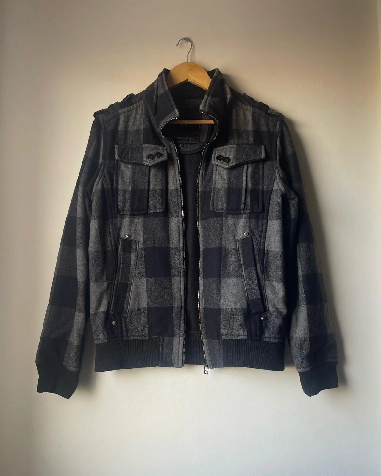 Jack & Jones Jackets, size M, photo 1