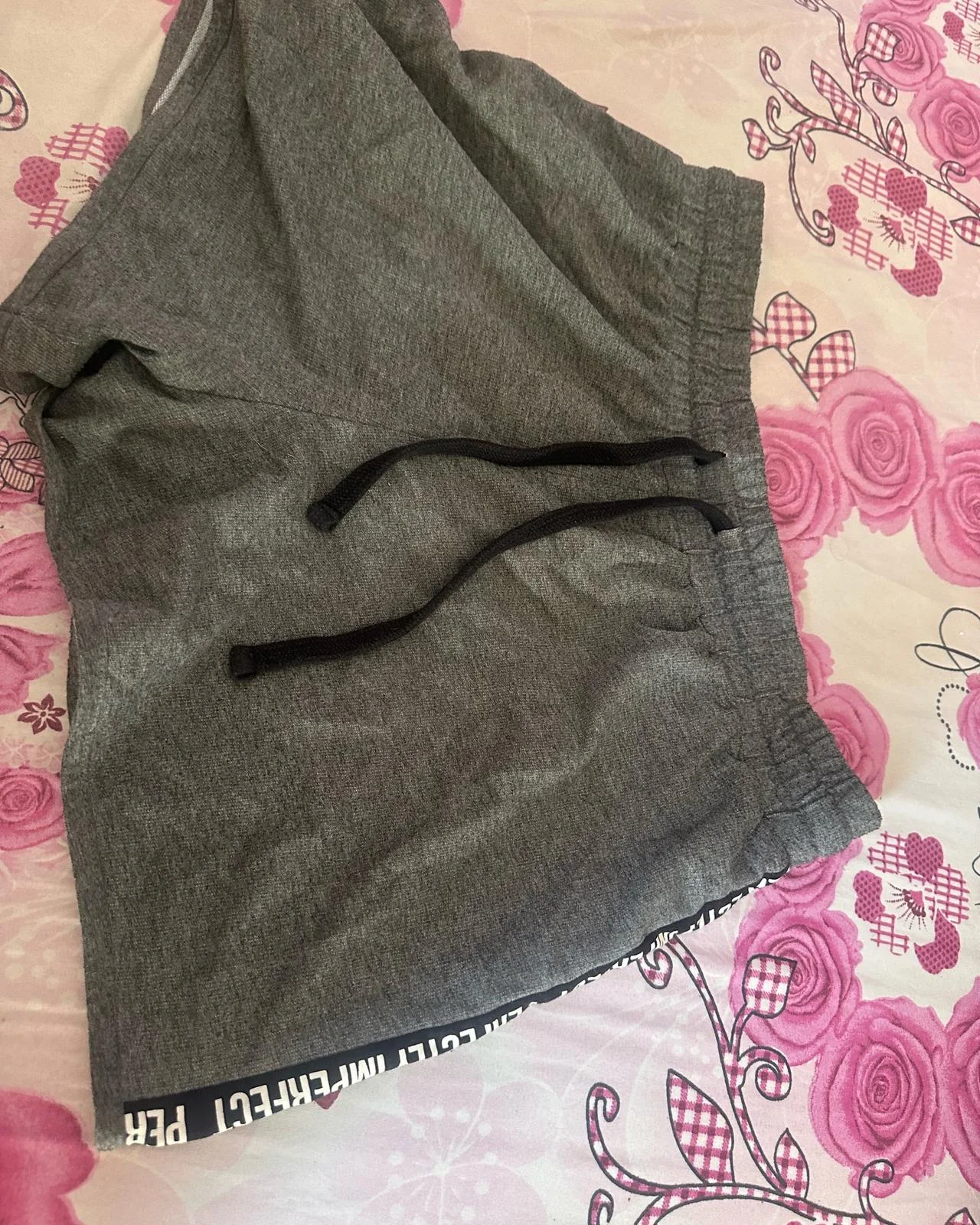 Shorts, size XL / 42 / 14, photo 1