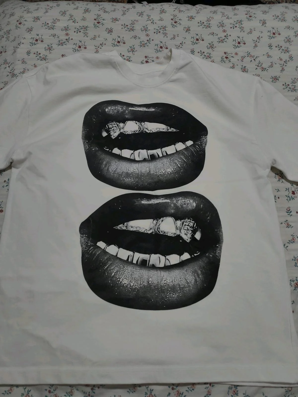 T-shirts, size M, photo 1