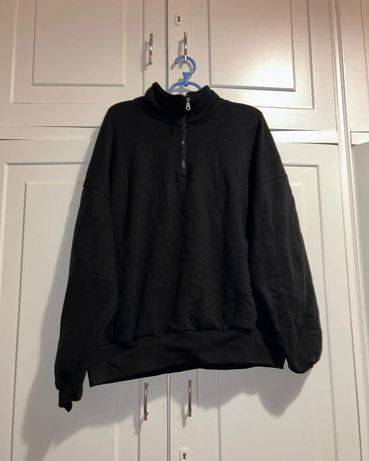 Local Sweatshirts, size XL / 42 / 14, photo 1