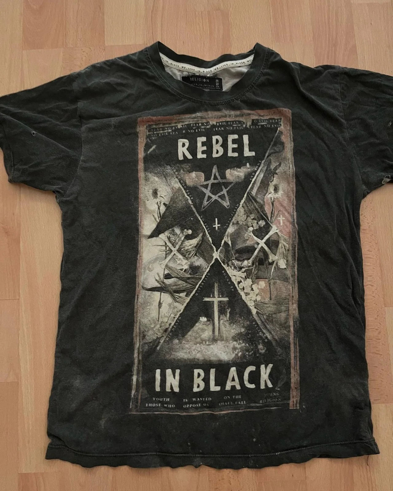Religion T-shirts, size S / 36 / 8, photo 1