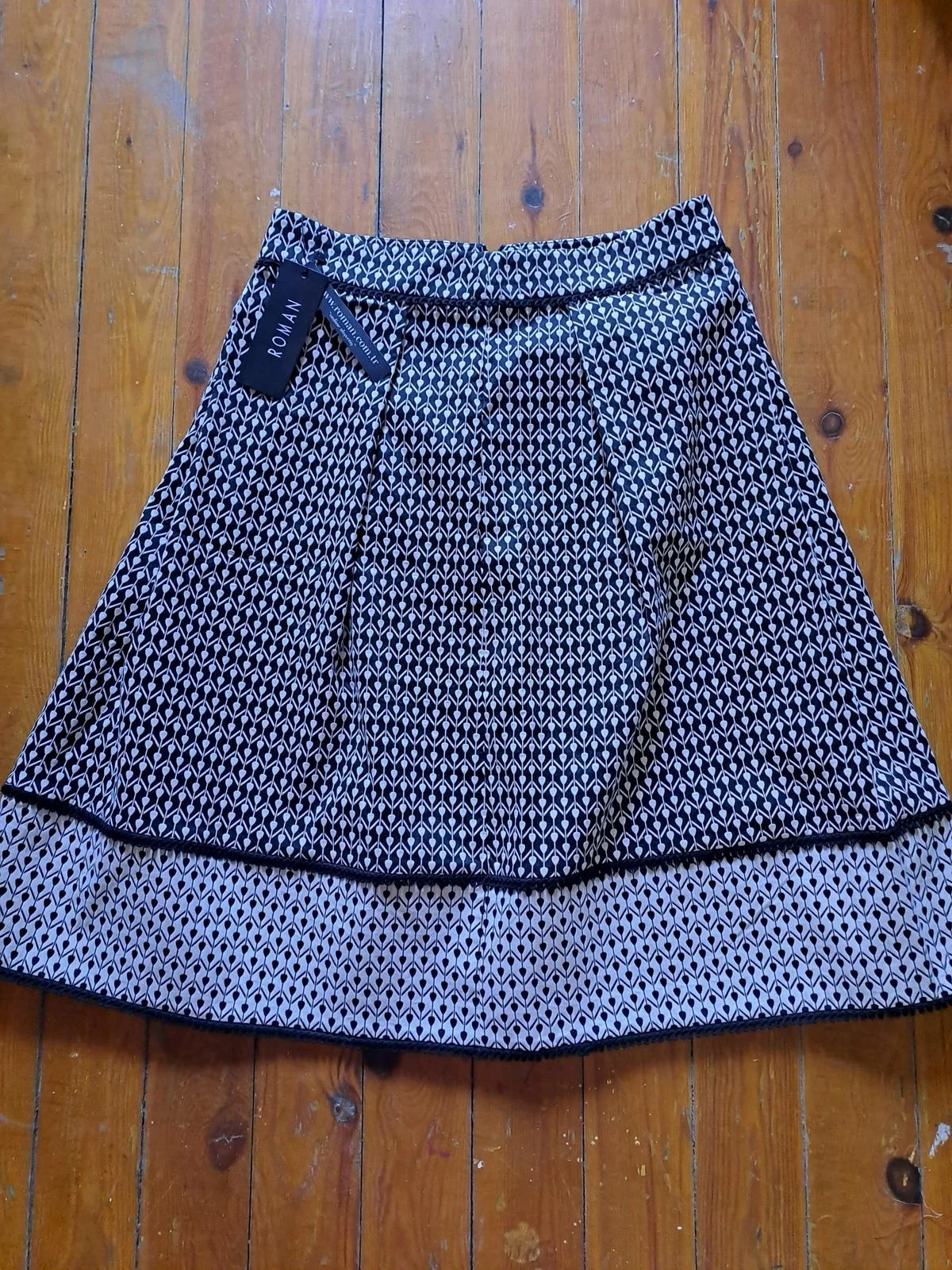 ROMAN Skirts, size L / 40 / 12, photo 1