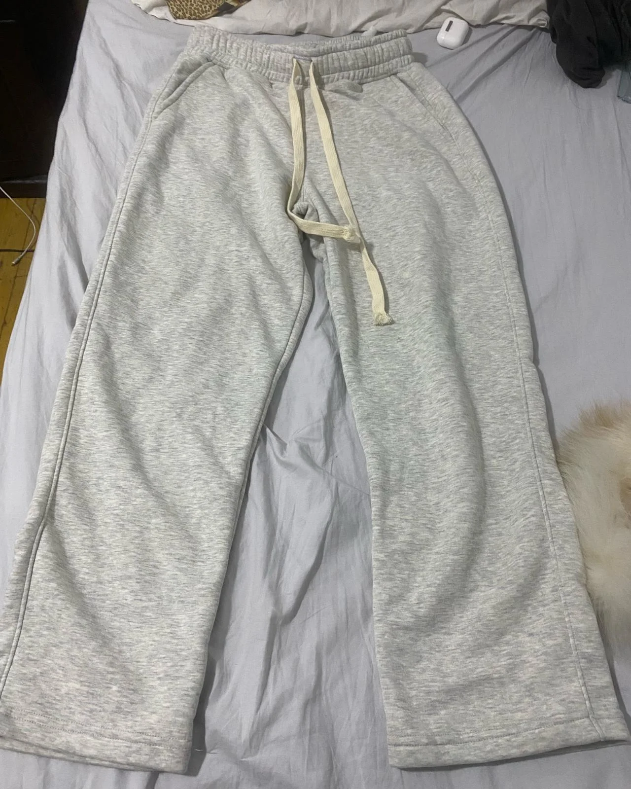 Sweatpants, size M, photo 1