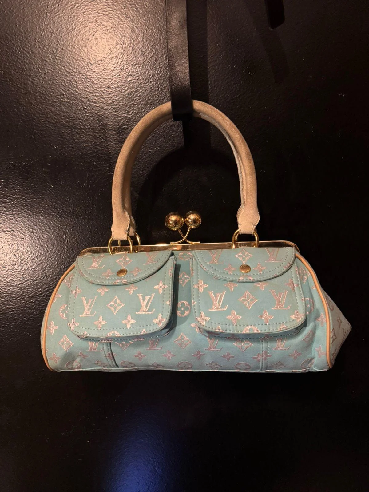 Louis Vuitton Shoulder Bag, size Other, photo 1