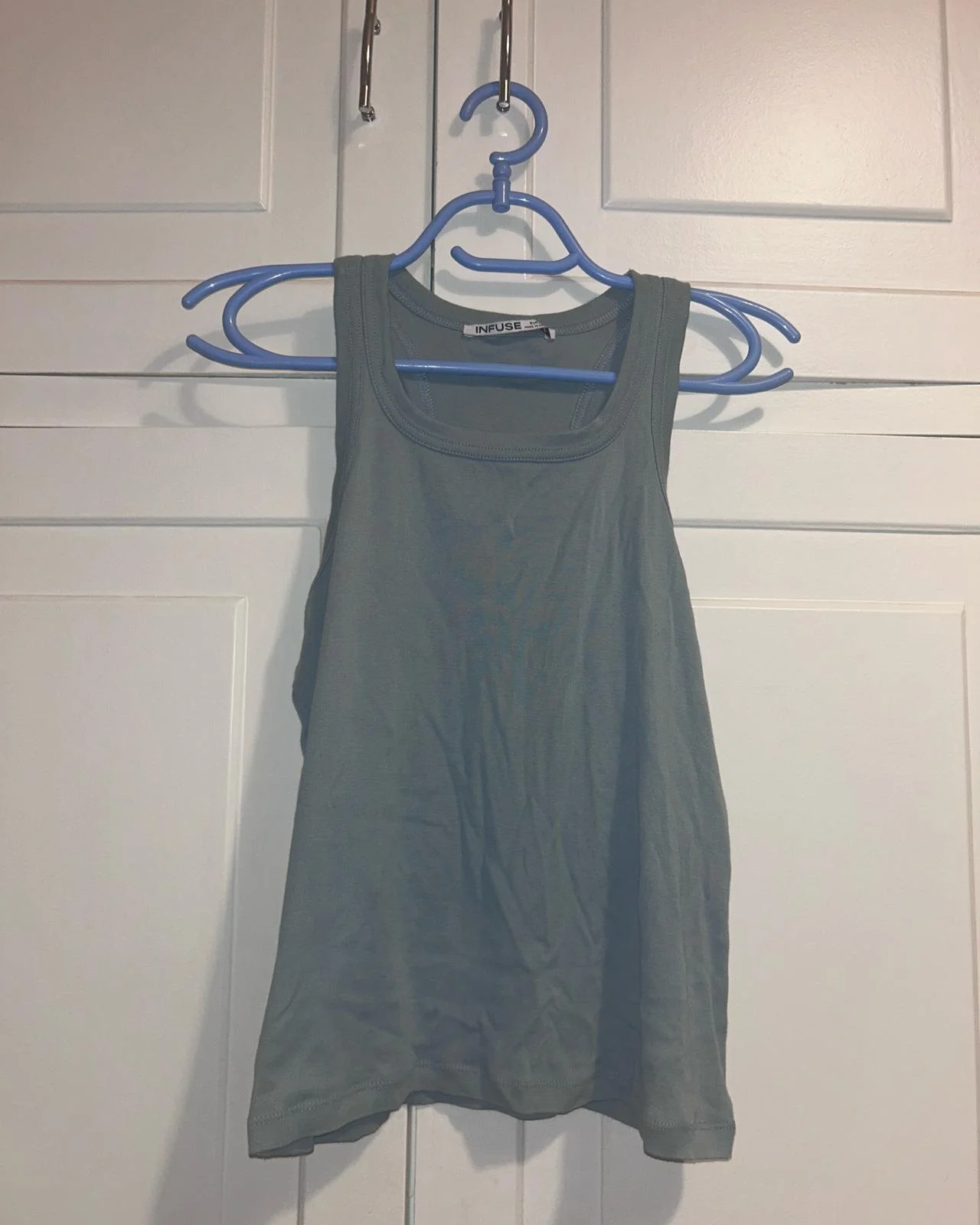 Local Tank Tops, size XL / 42 / 14, photo 1