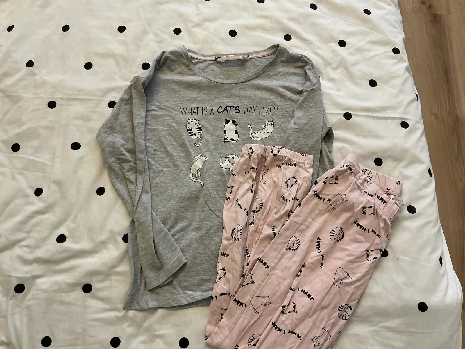 LC Wakiki Pyjama Sets, size XS / 34 / 6, photo 1