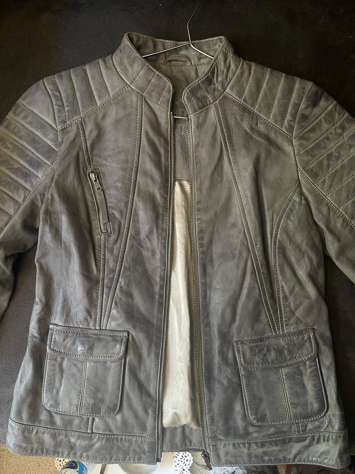 Jackets, size M, photo 1