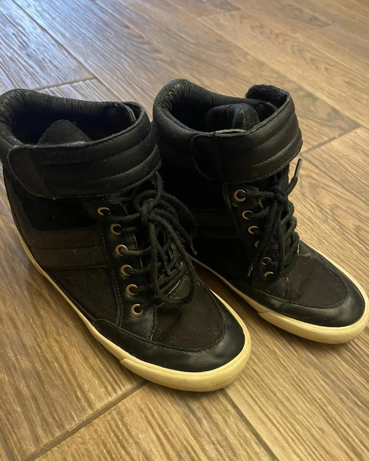 Bershka Sneakers, size 38, photo 1