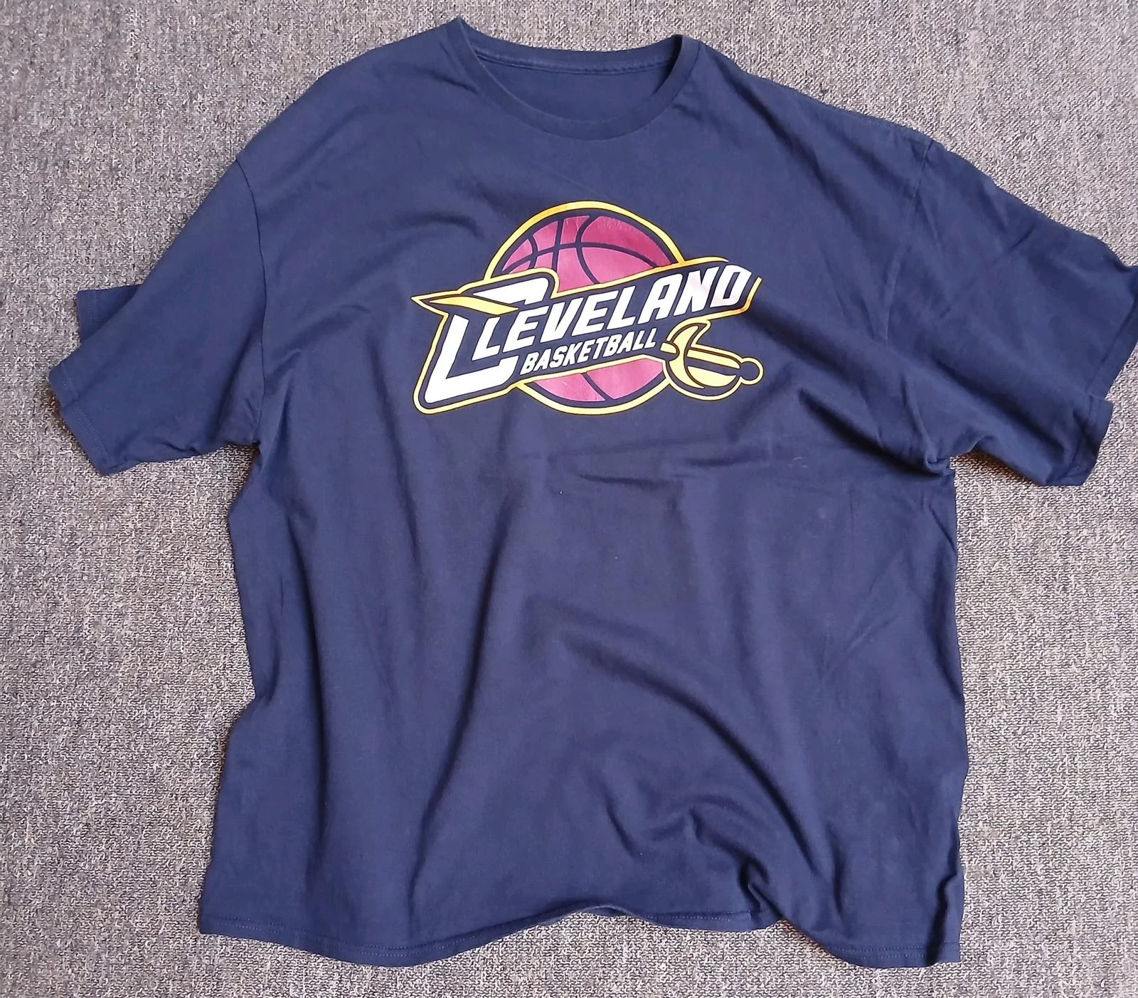 T-shirts, size XL, photo 1