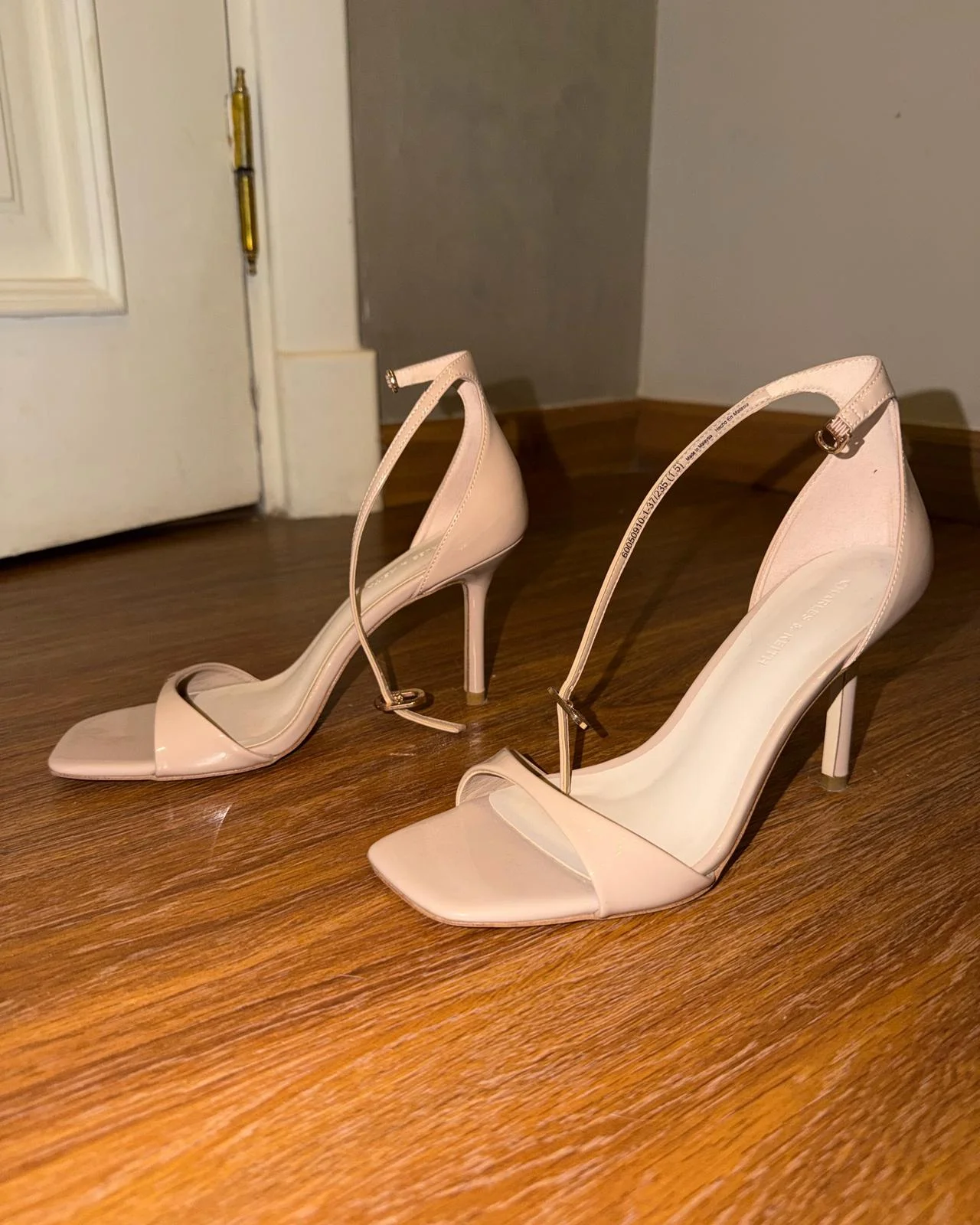 Charles & Keith Stiletto Heels, size 37, photo 1