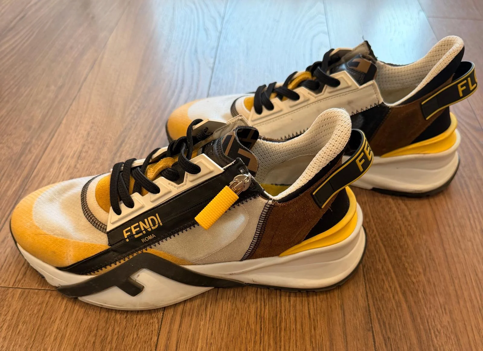 Fendi Sneakers, size 39, photo 1
