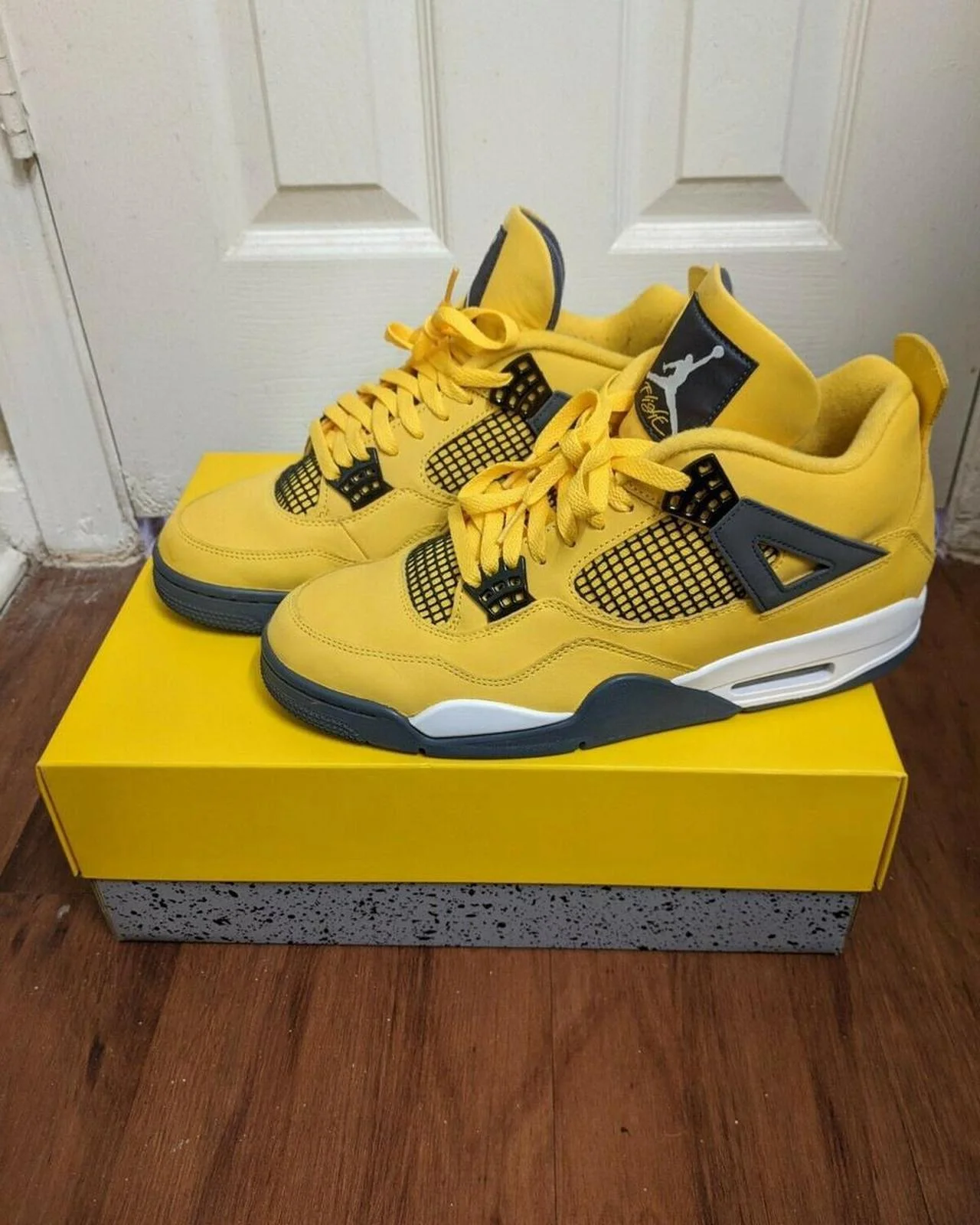 Air Jordan Sneakers, size 40, photo 1