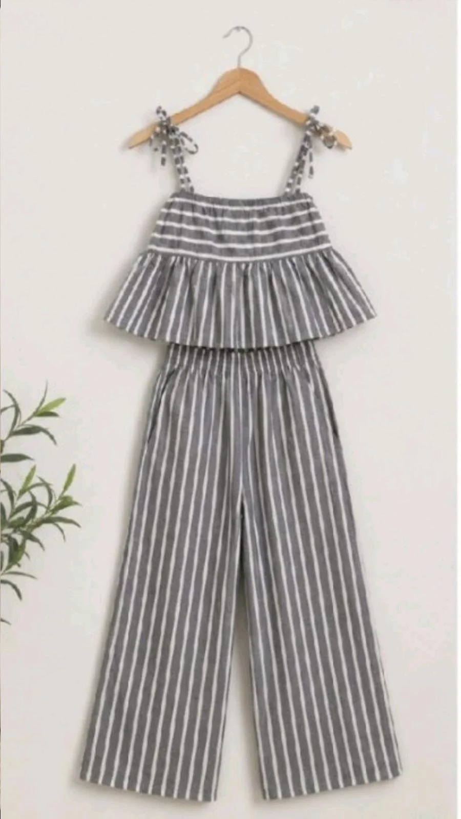Sets, size 8y, photo 1