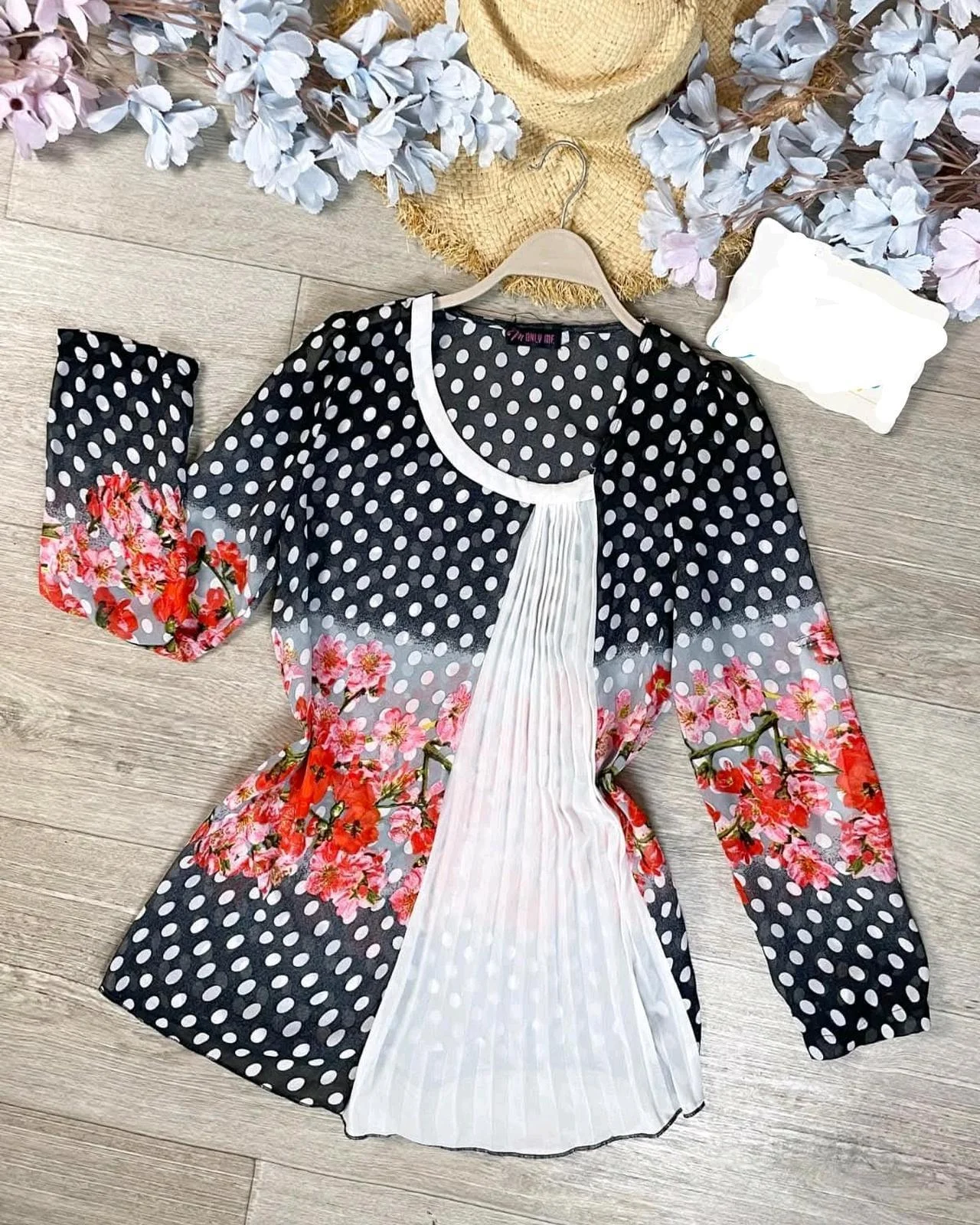 Blouses, size M / 38 / 10, photo 1