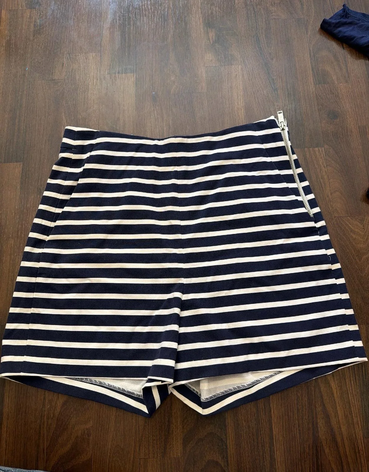 Calliope Shorts, size XL / 42 / 14, photo 1