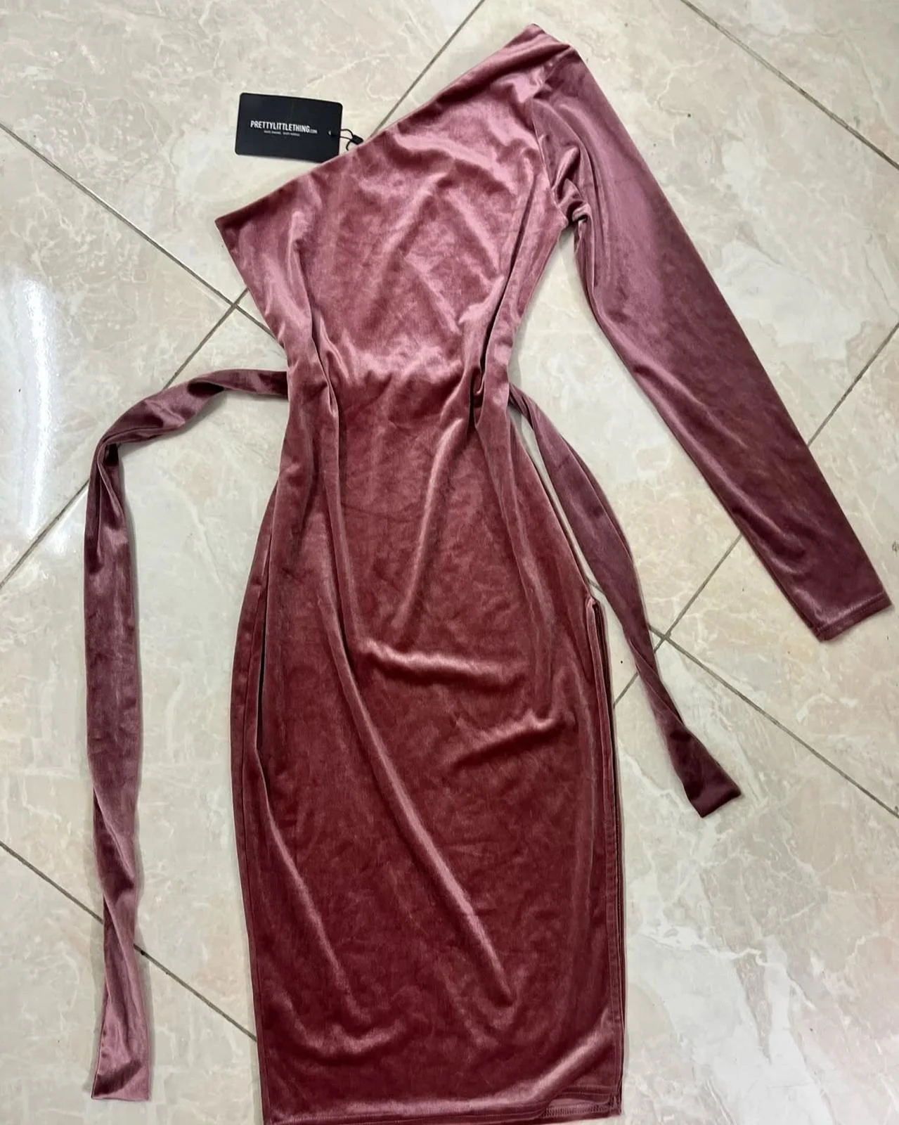 PrettyLittleThing Midi Dresses, size XS / 34 / 6, photo 1