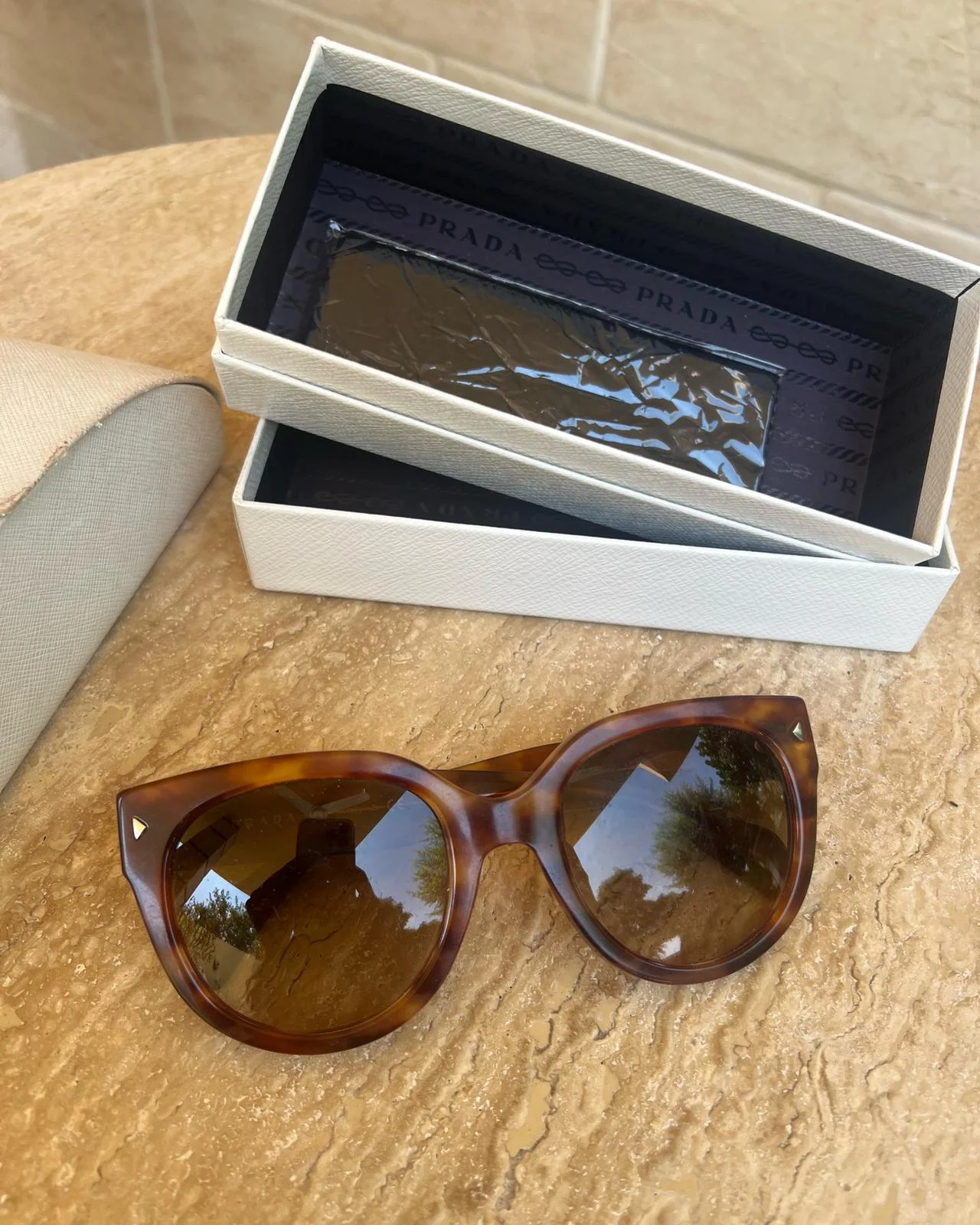 Prada Sunglasses, size One size, photo 1