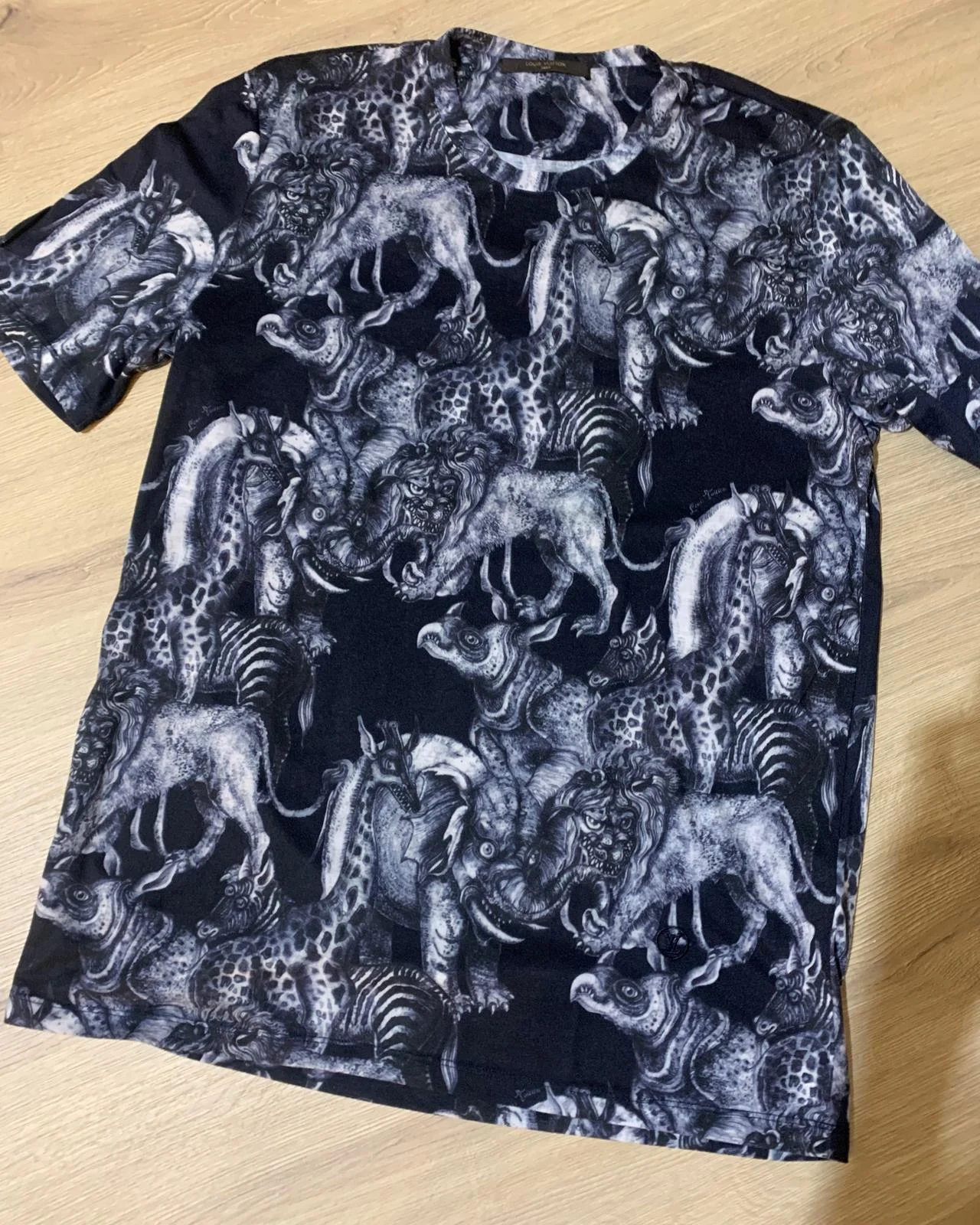 Louis Vuitton T-shirts, size L, photo 1