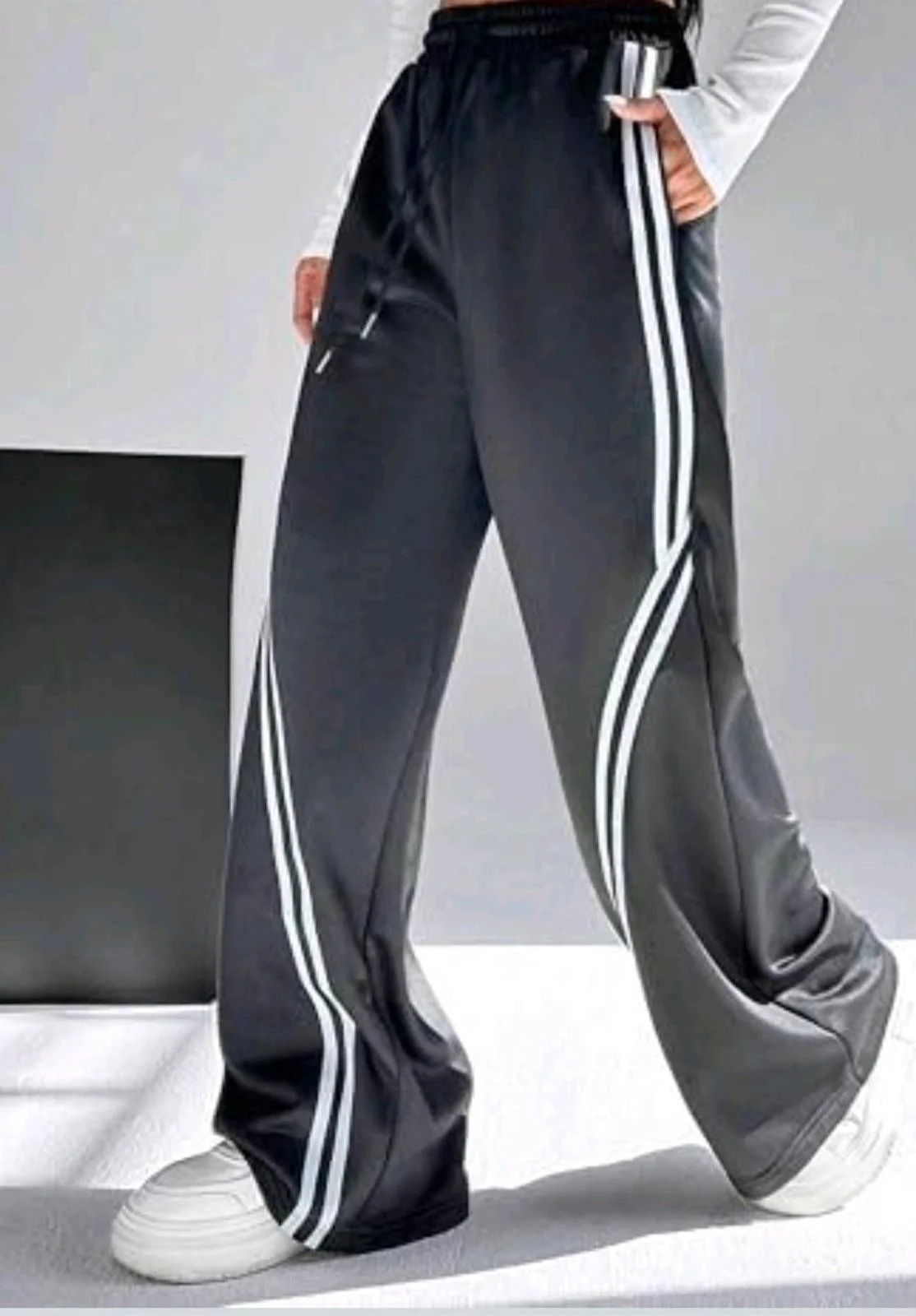 Sweatpants, size M / 38 / 10, photo 1