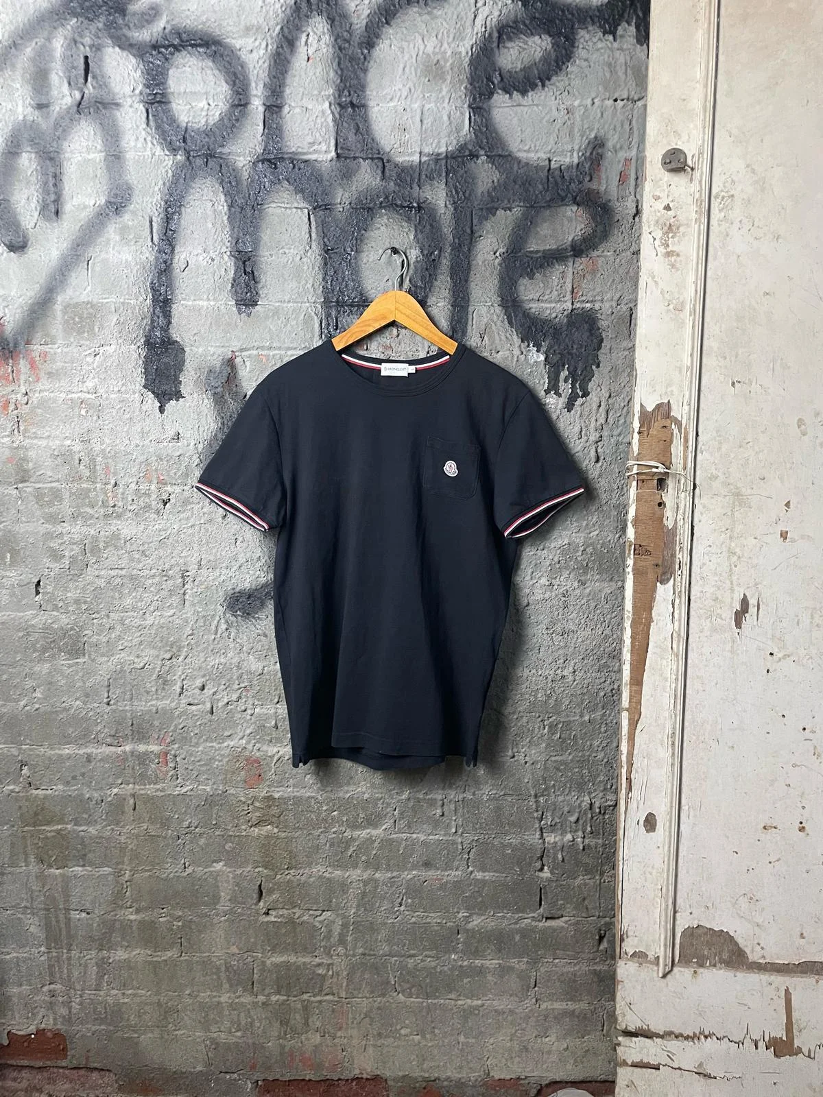 Moncler T-shirts, size M, photo 1