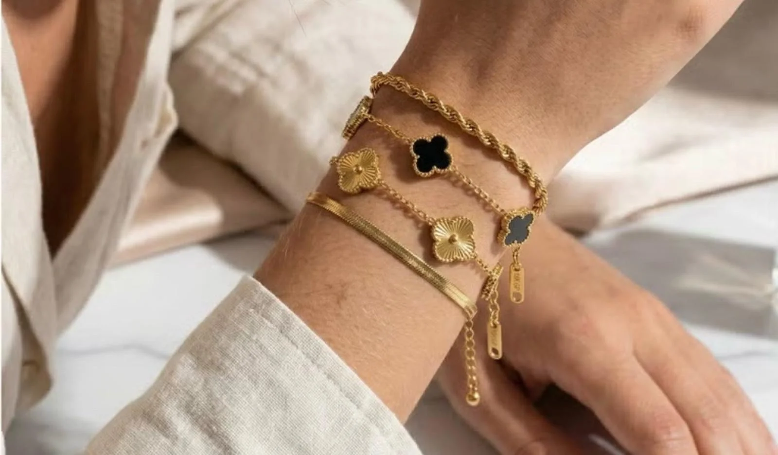 Shein Bracelets, size Other, photo 1