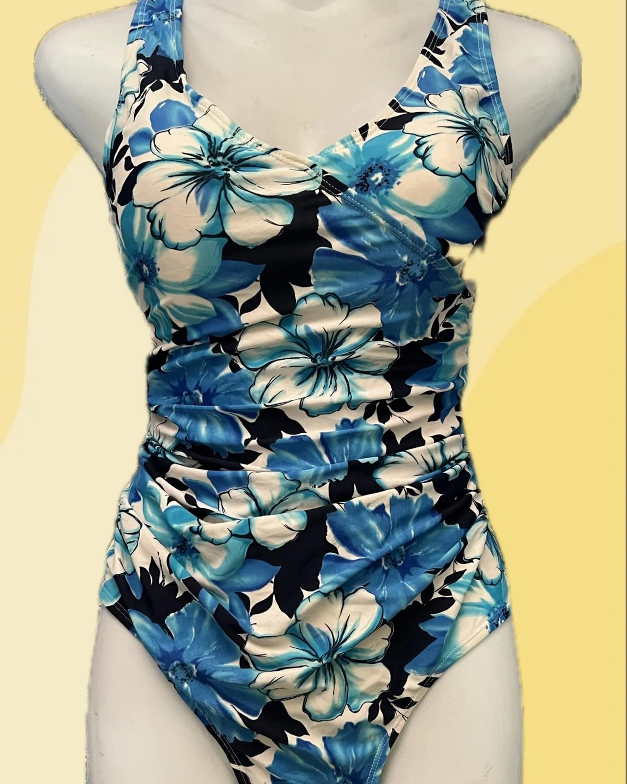 One-Piece Swimsuits, size XL / 42 / 14, photo 1