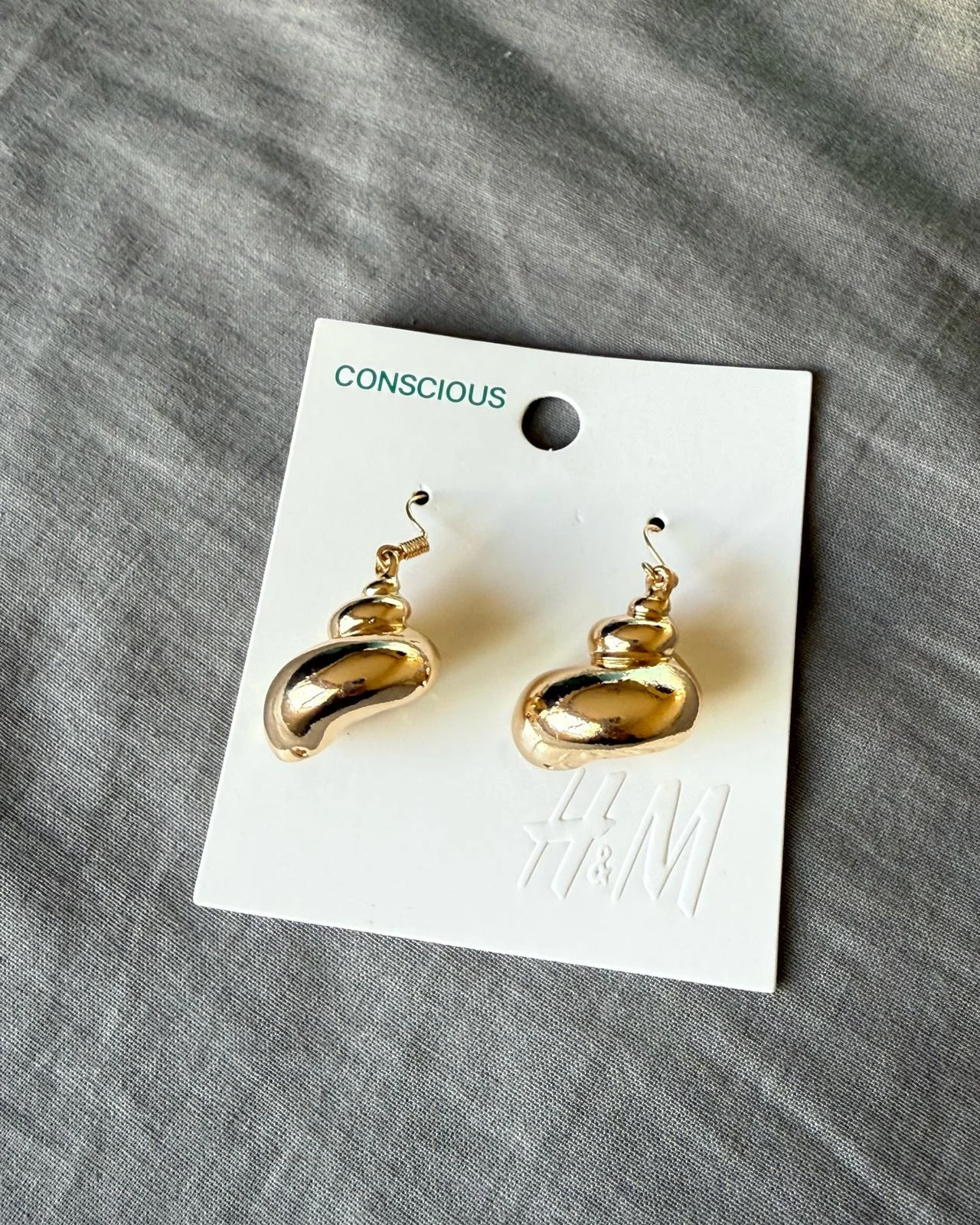 H&M Earrings, size One size, photo 1