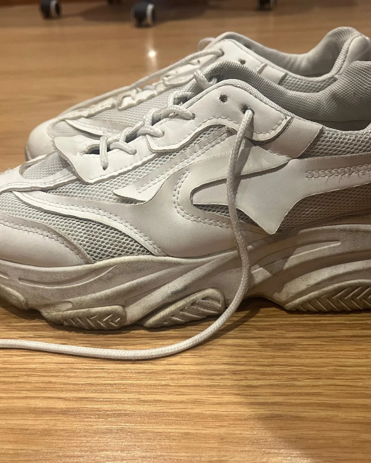 Sneakers, size 38, photo 1