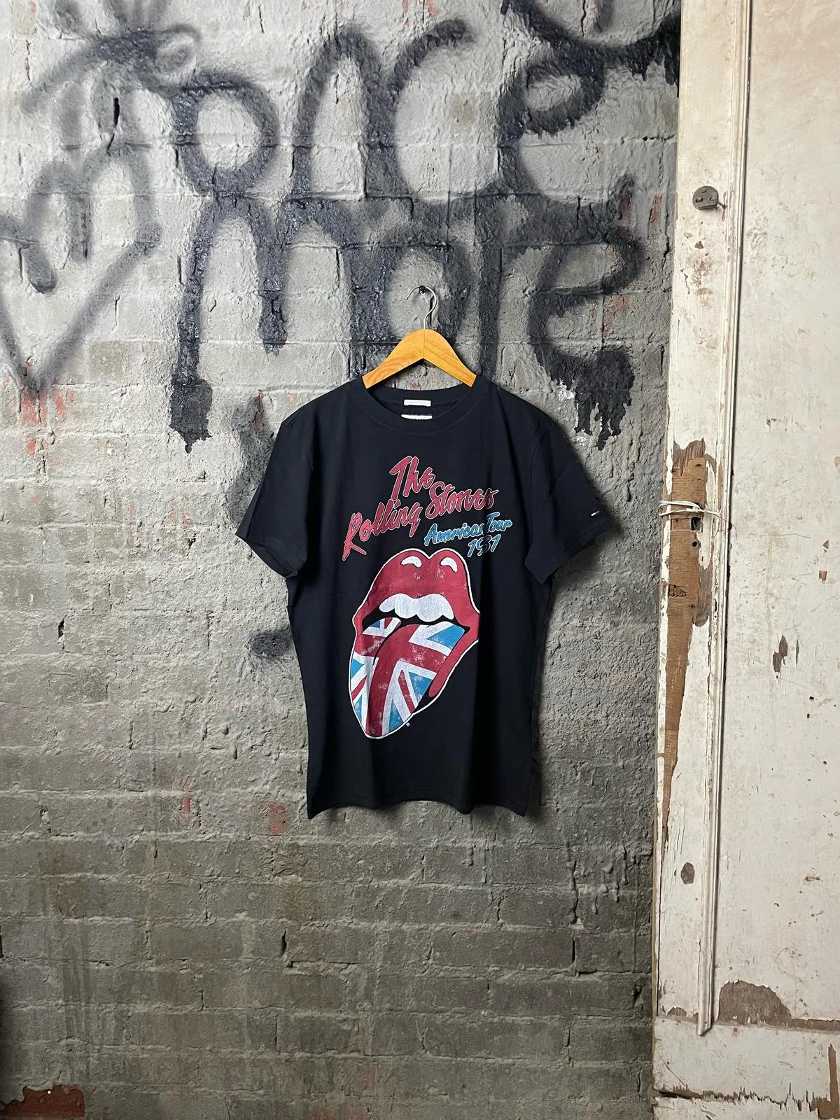 Tommy Hilfiger T-shirts, size S / 36 / 8, photo 1