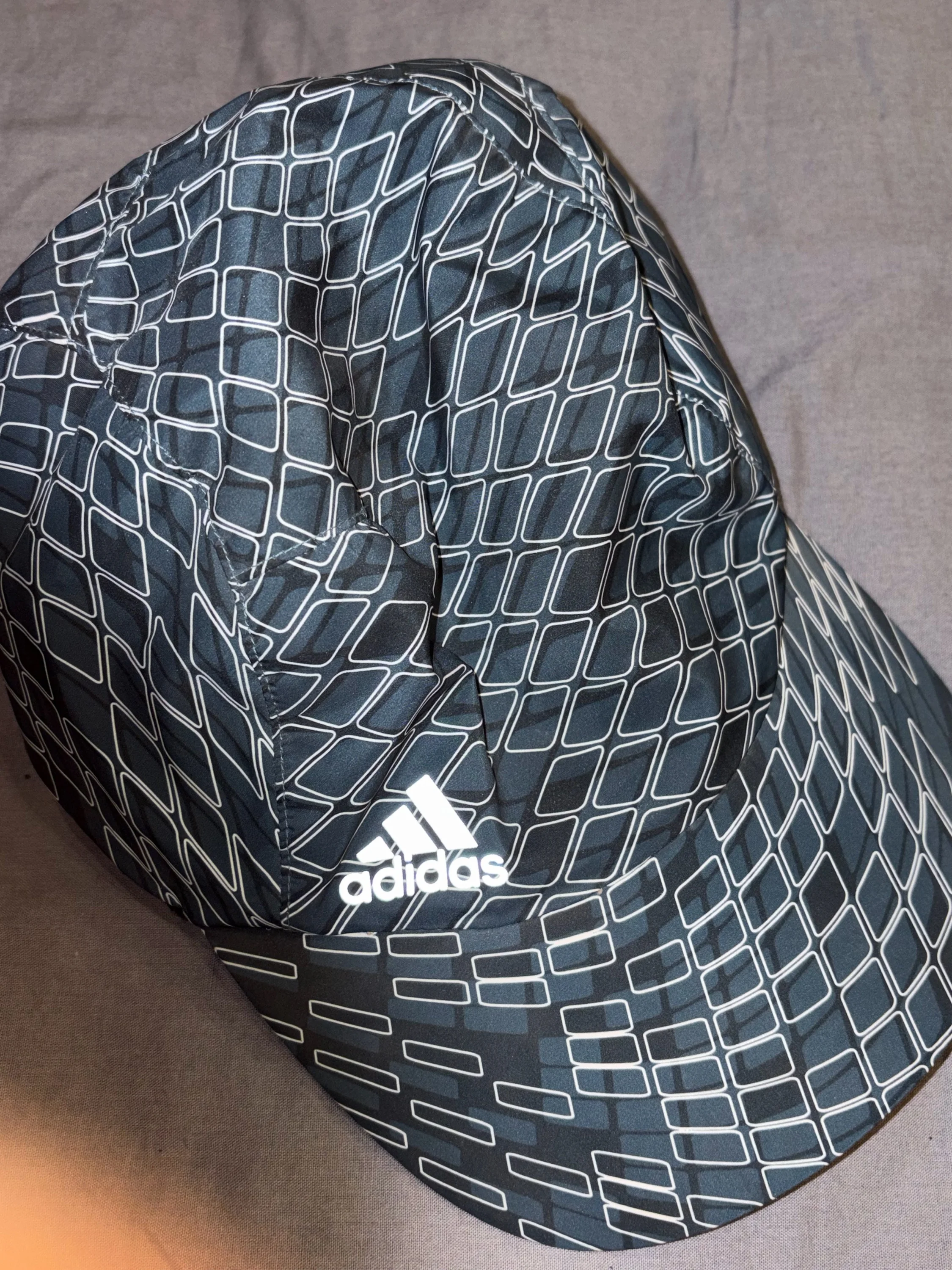 adidas Hats & Caps, size One size, photo 1