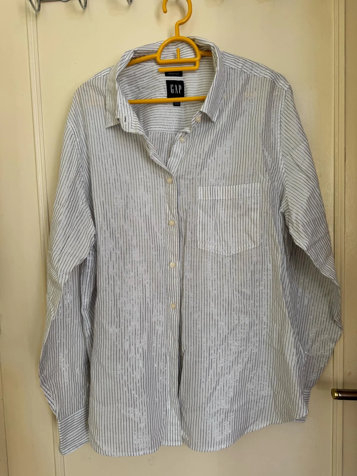 GAP Shirts, size XL / 42 / 14, photo 1