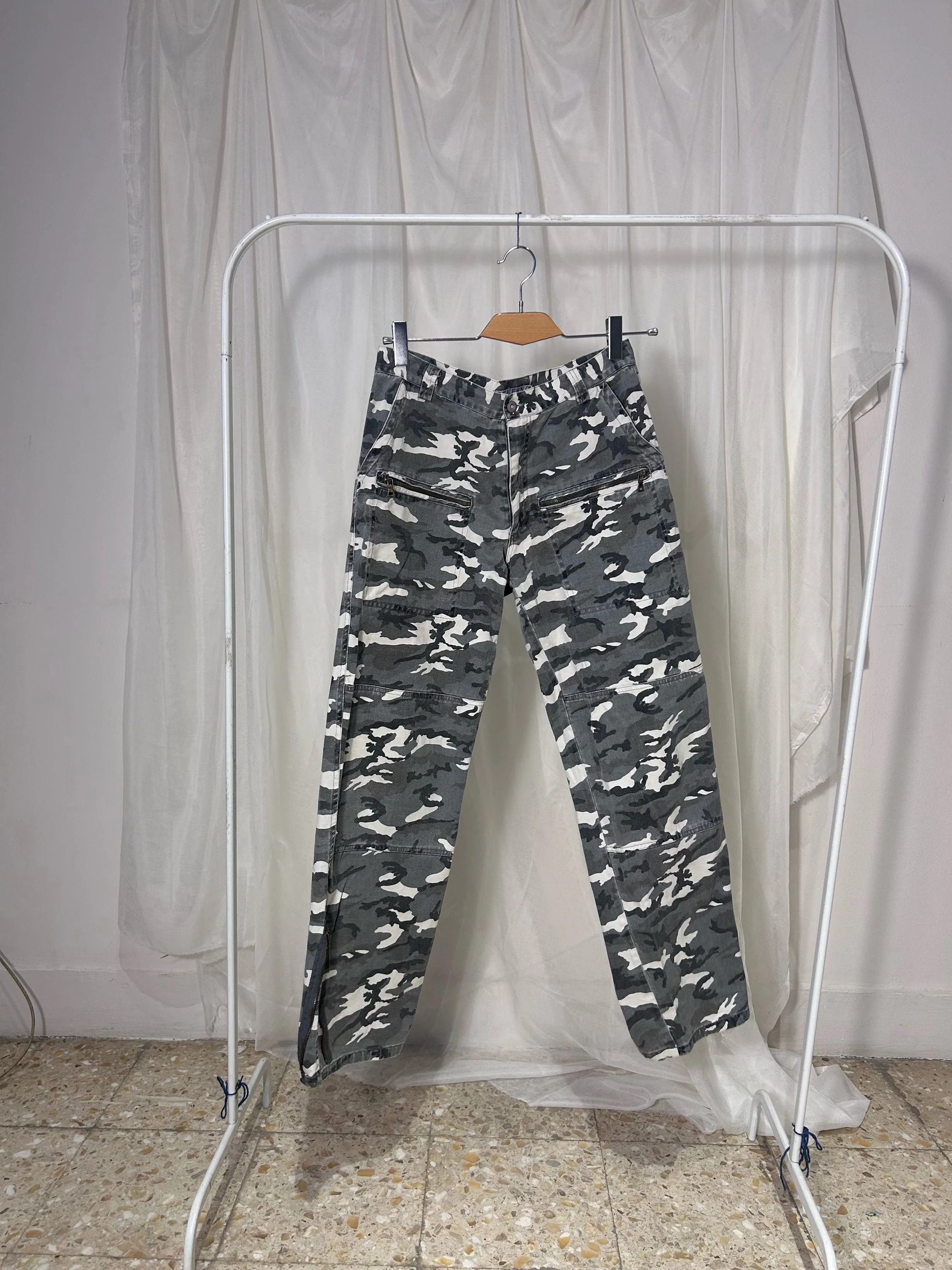 Pants, size L, photo 1